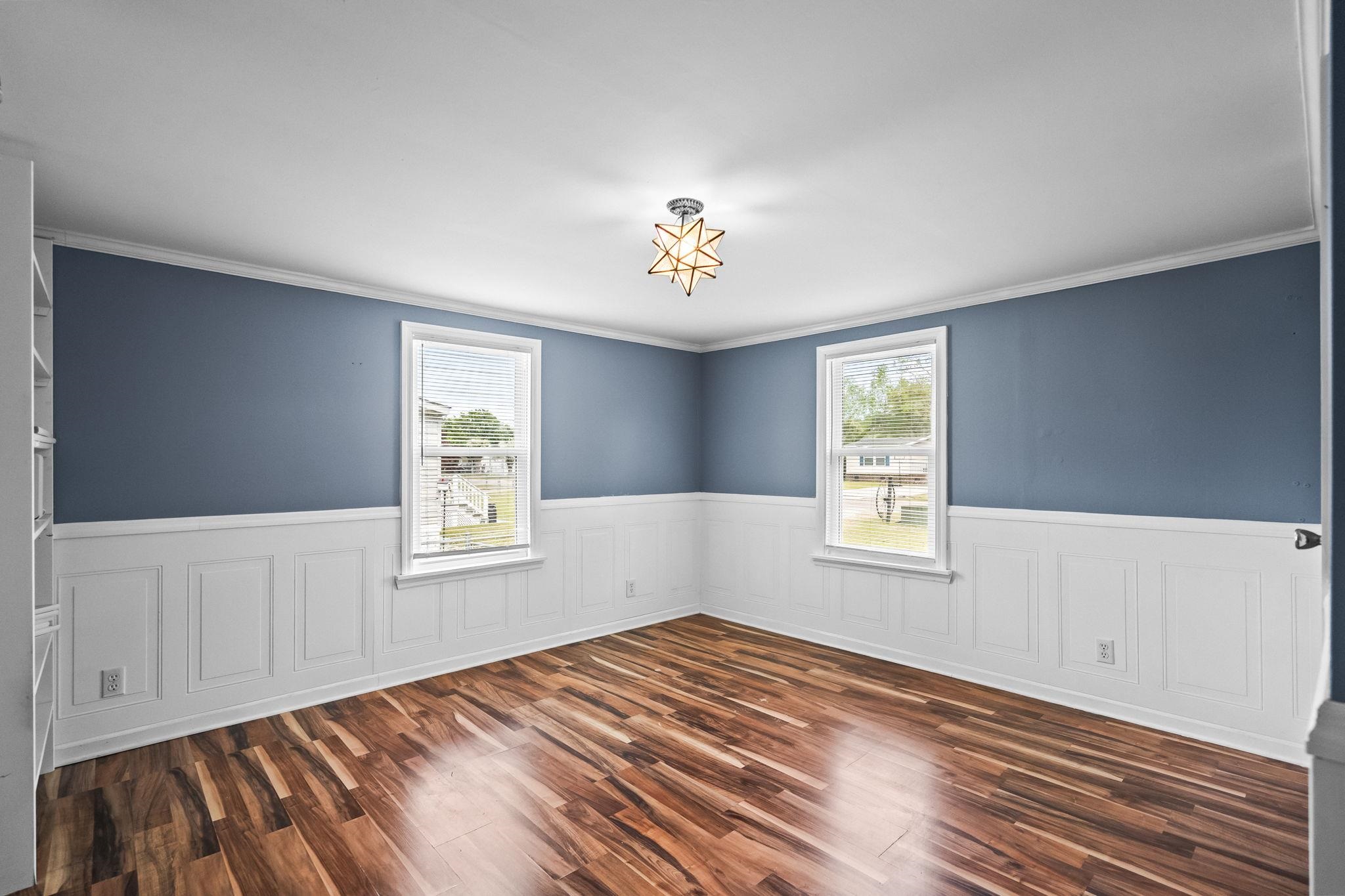 425 Sand Hill Dr. Property Photo 18