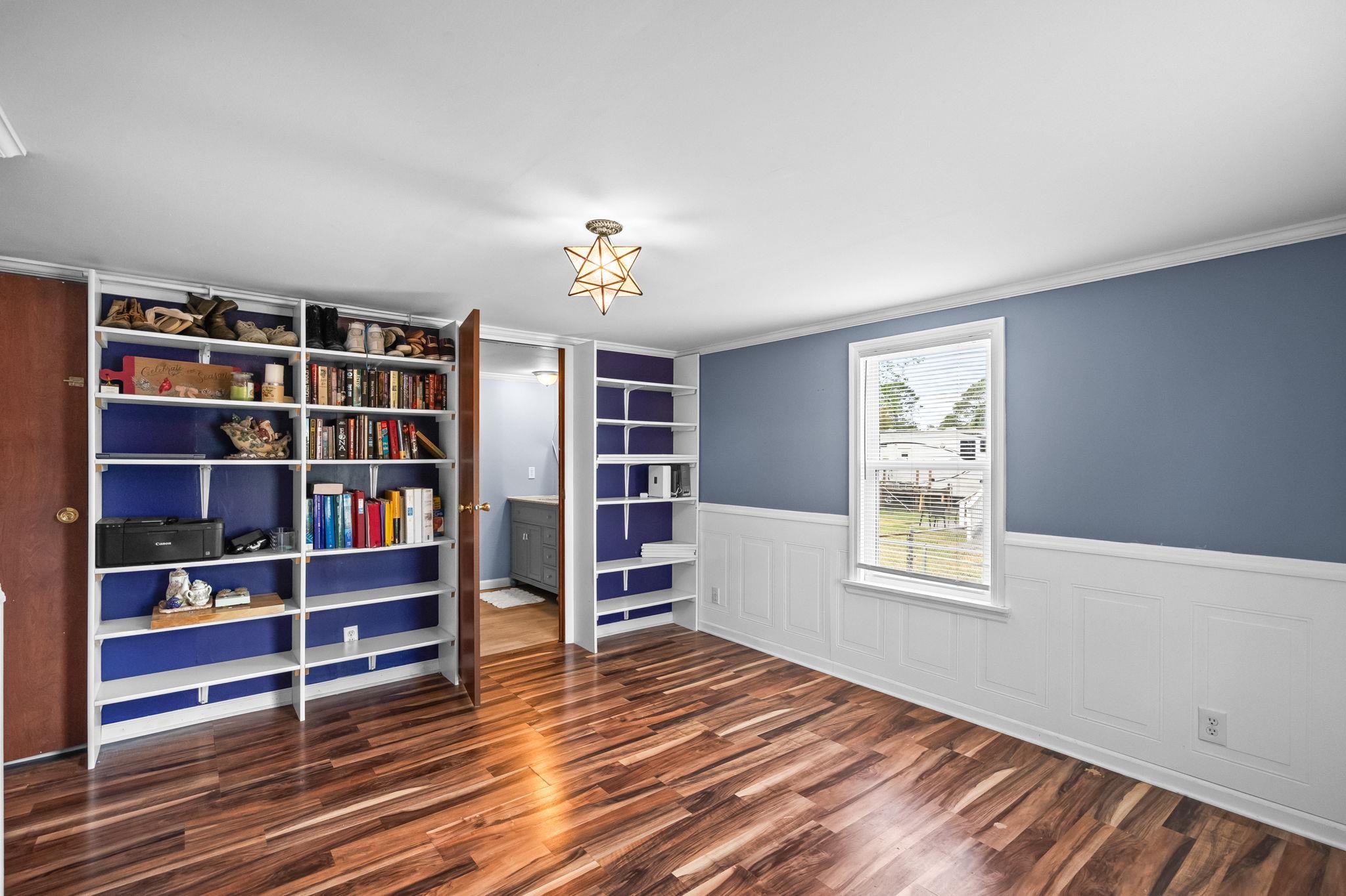 425 Sand Hill Dr. Property Photo 19