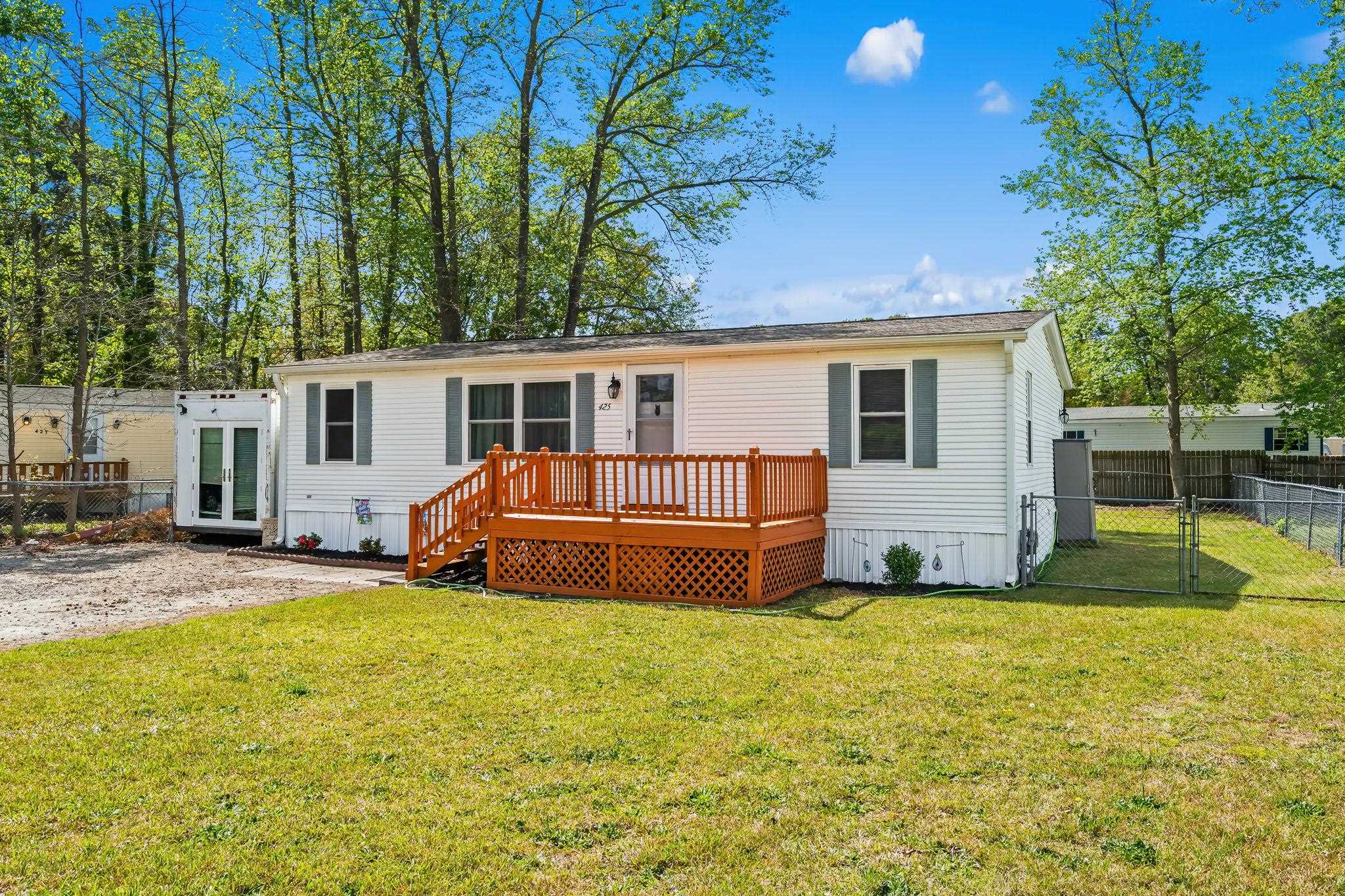 425 Sand Hill Dr. Property Photo 36