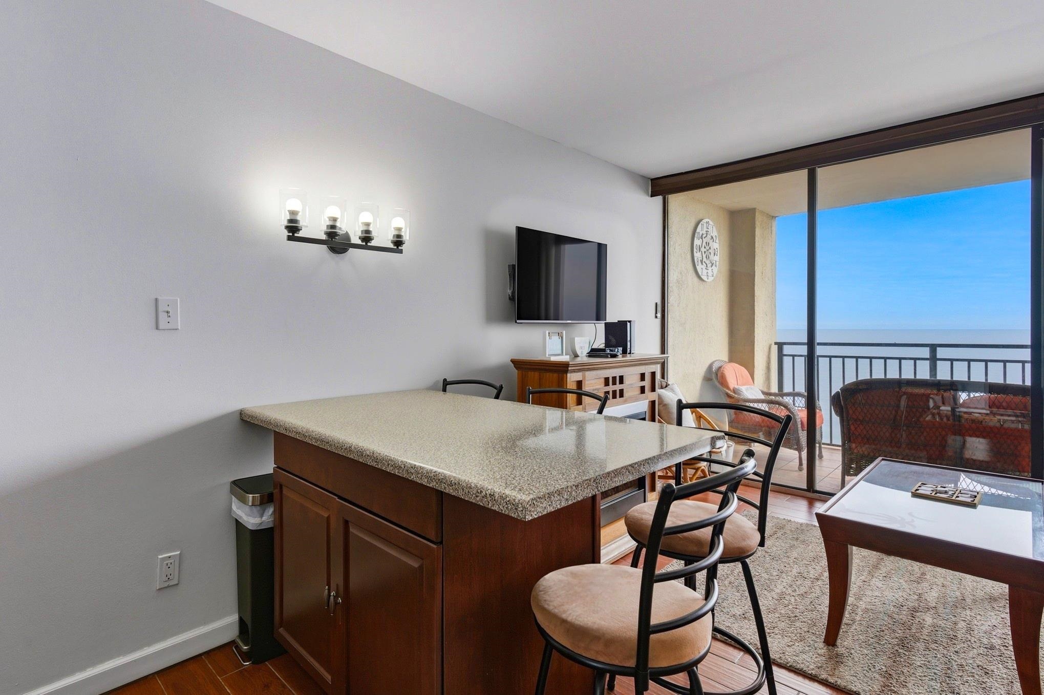 5523 N Ocean Blvd. Property Photo 5