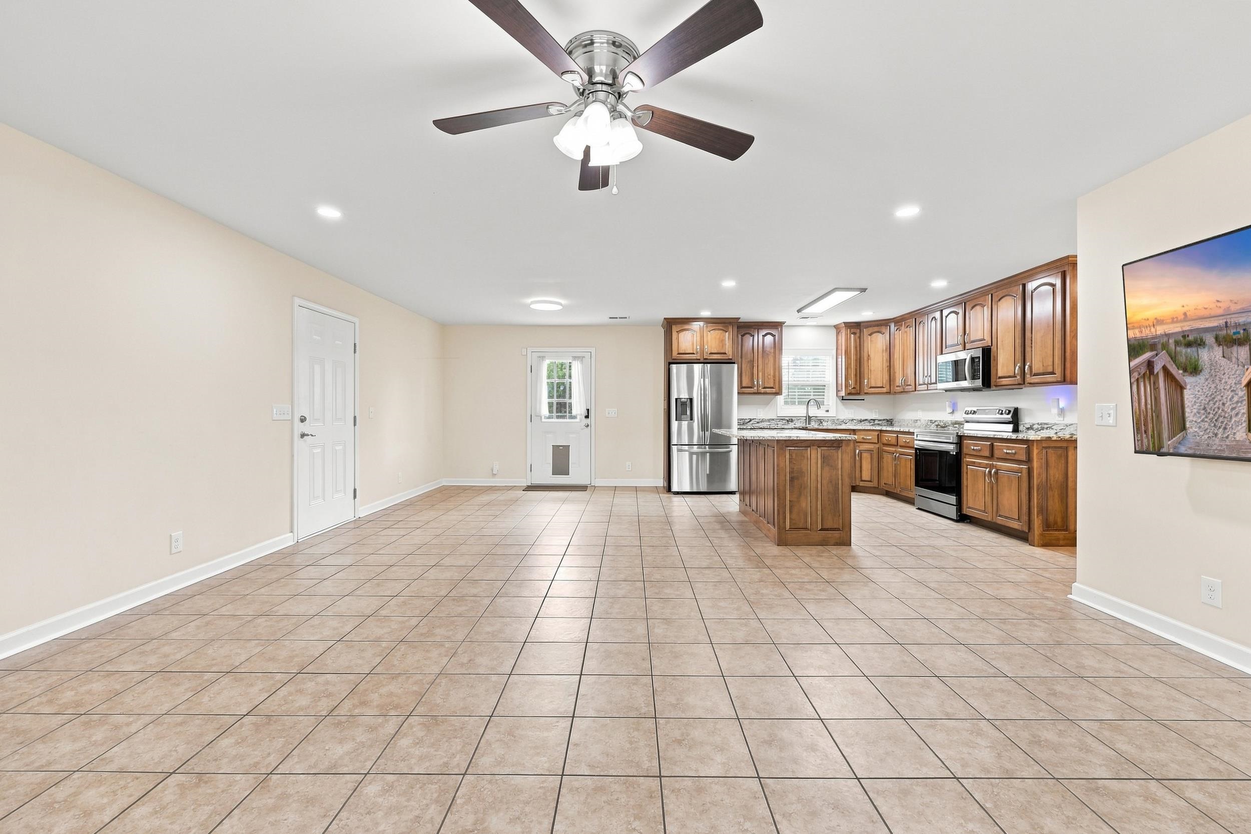 1617 Pine Level Dr. Property Photo 2