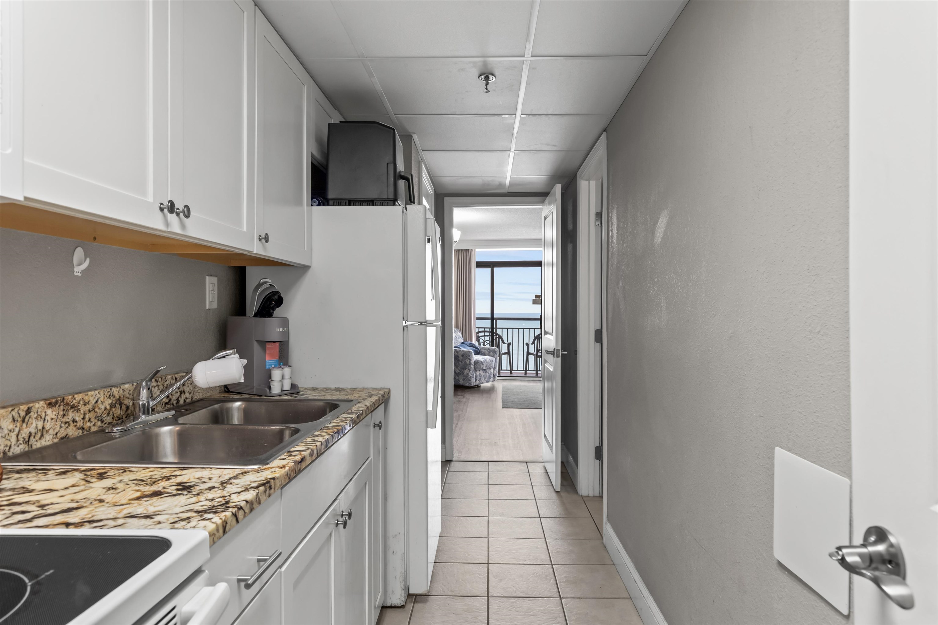 6900 N Ocean Blvd. Property Photo 8