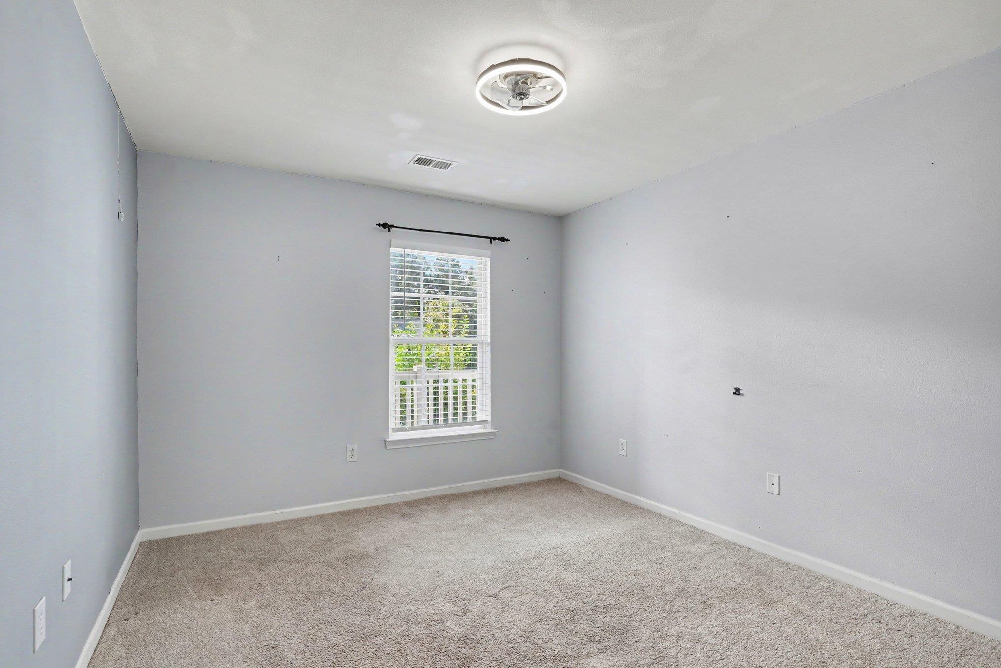 1282 River Oaks Dr. Property Photo 17