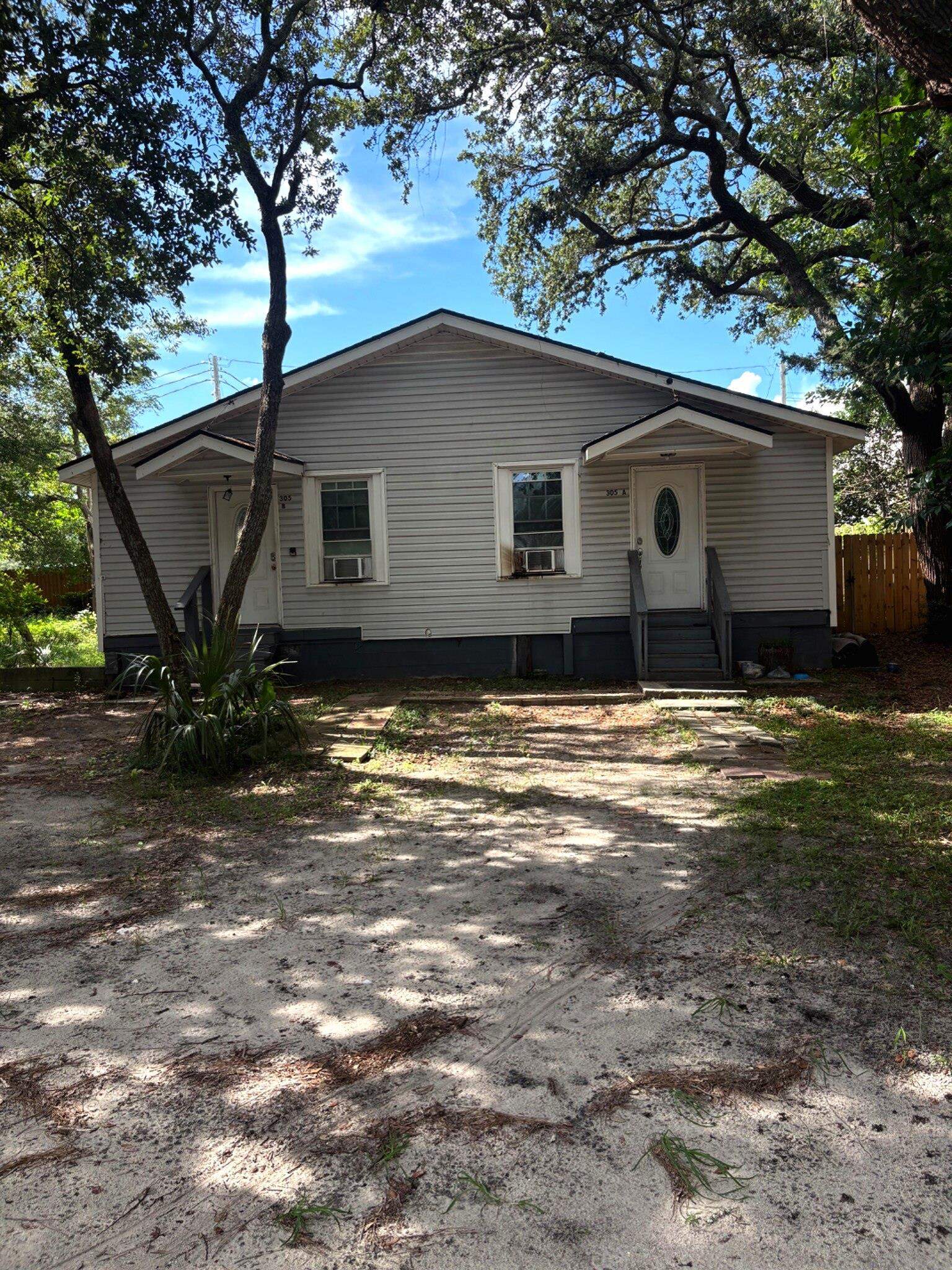 305 Chester St. Property Photo 26