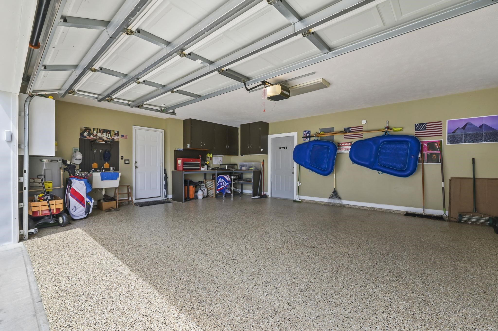 204 Willow Bay Dr. Property Photo 32