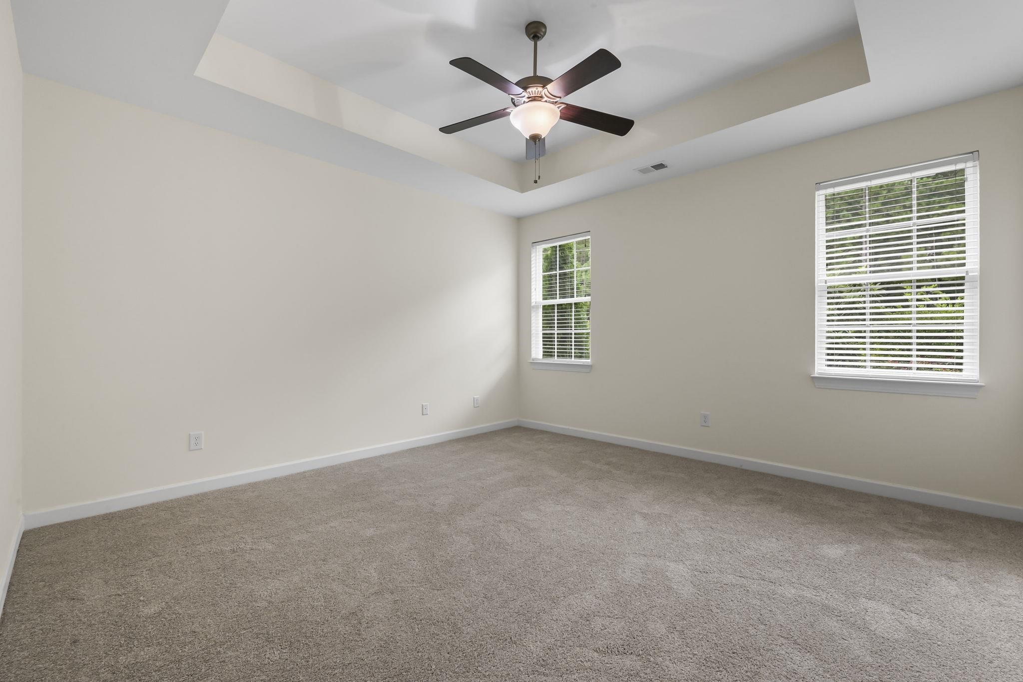 2072 Heritage Loop Property Photo 13