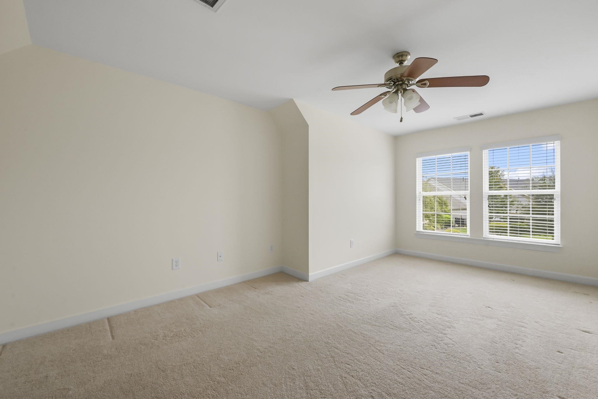 2072 Heritage Loop Property Photo 26