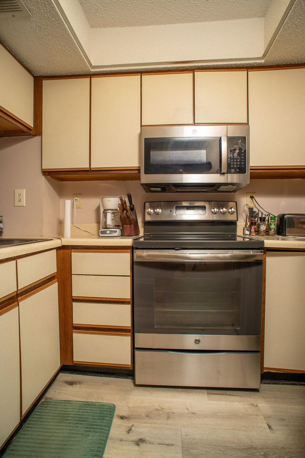 501 Maison Dr. Property Photo 12