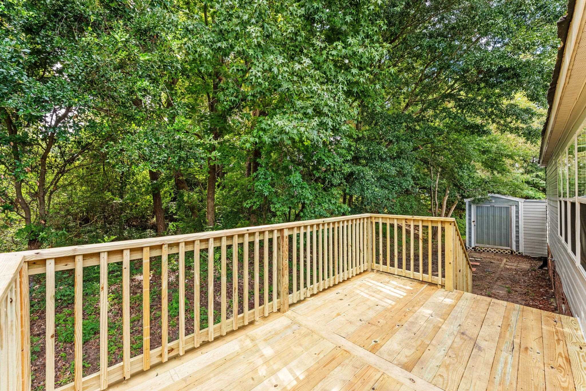 704 Oliver Dr. Property Photo 21