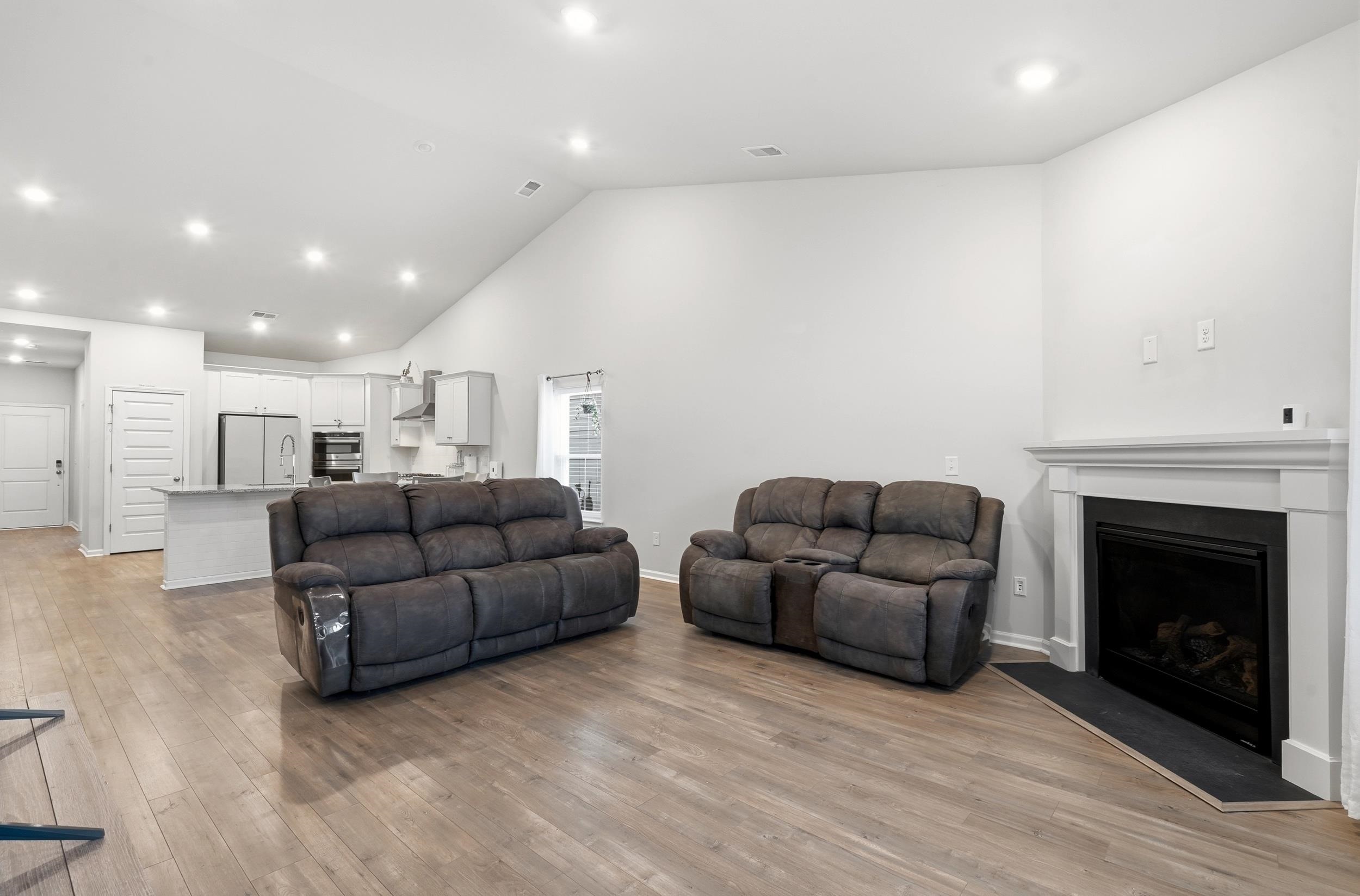 5681 Lacebark Trail Property Photo 8