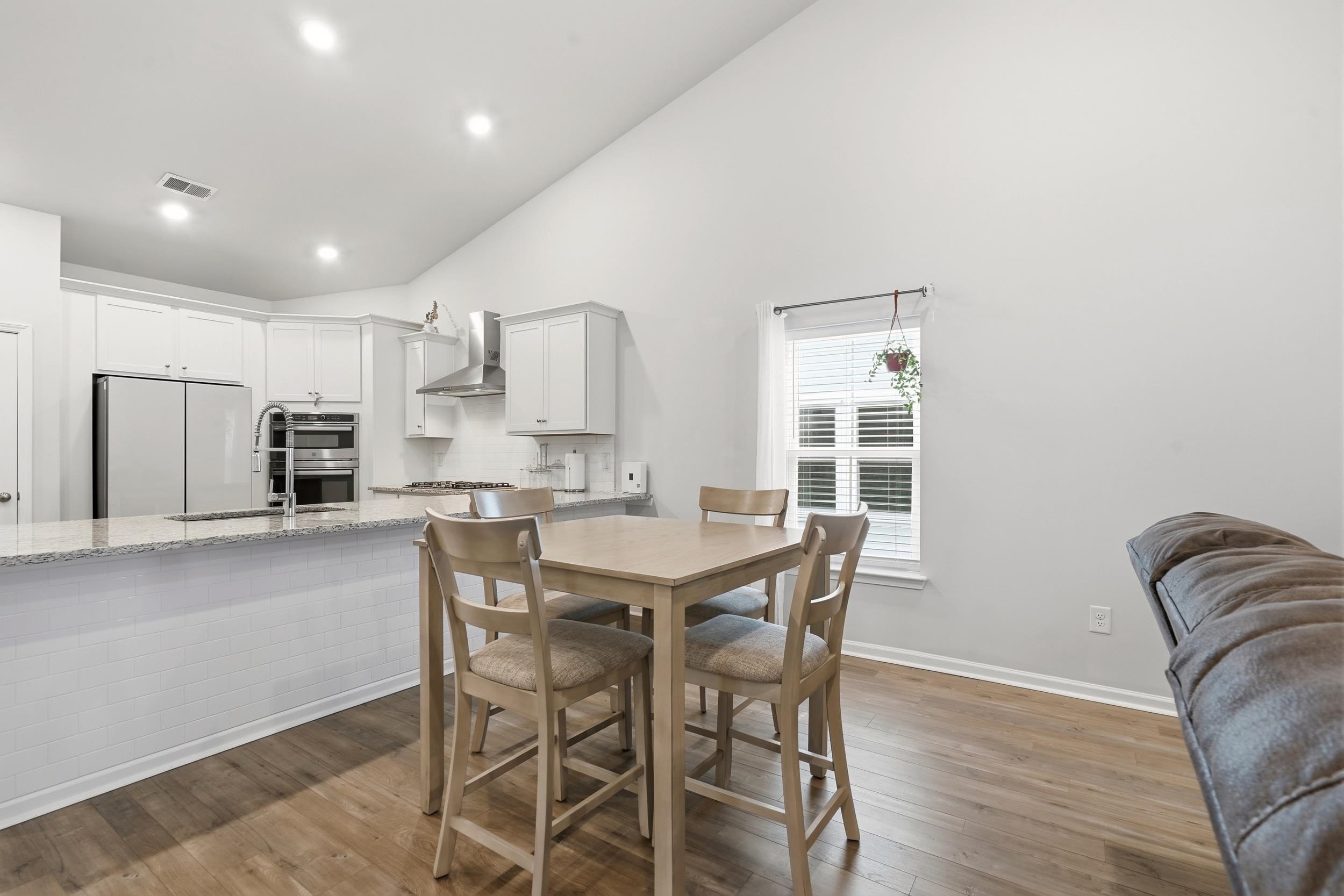 5681 Lacebark Trail Property Photo 11
