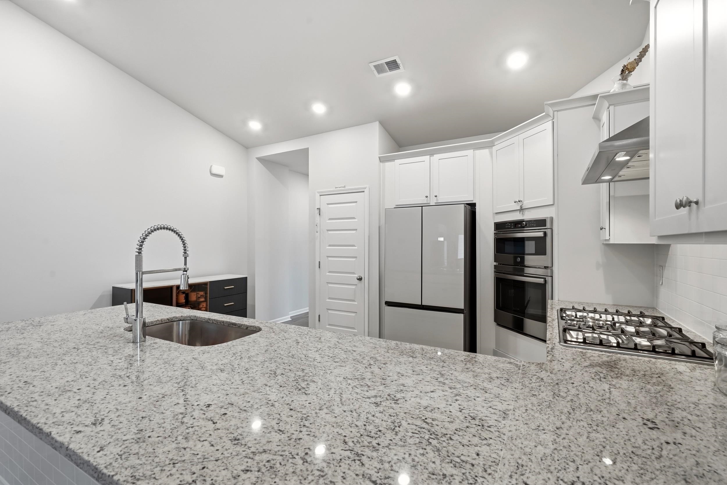 5681 Lacebark Trail Property Photo 16