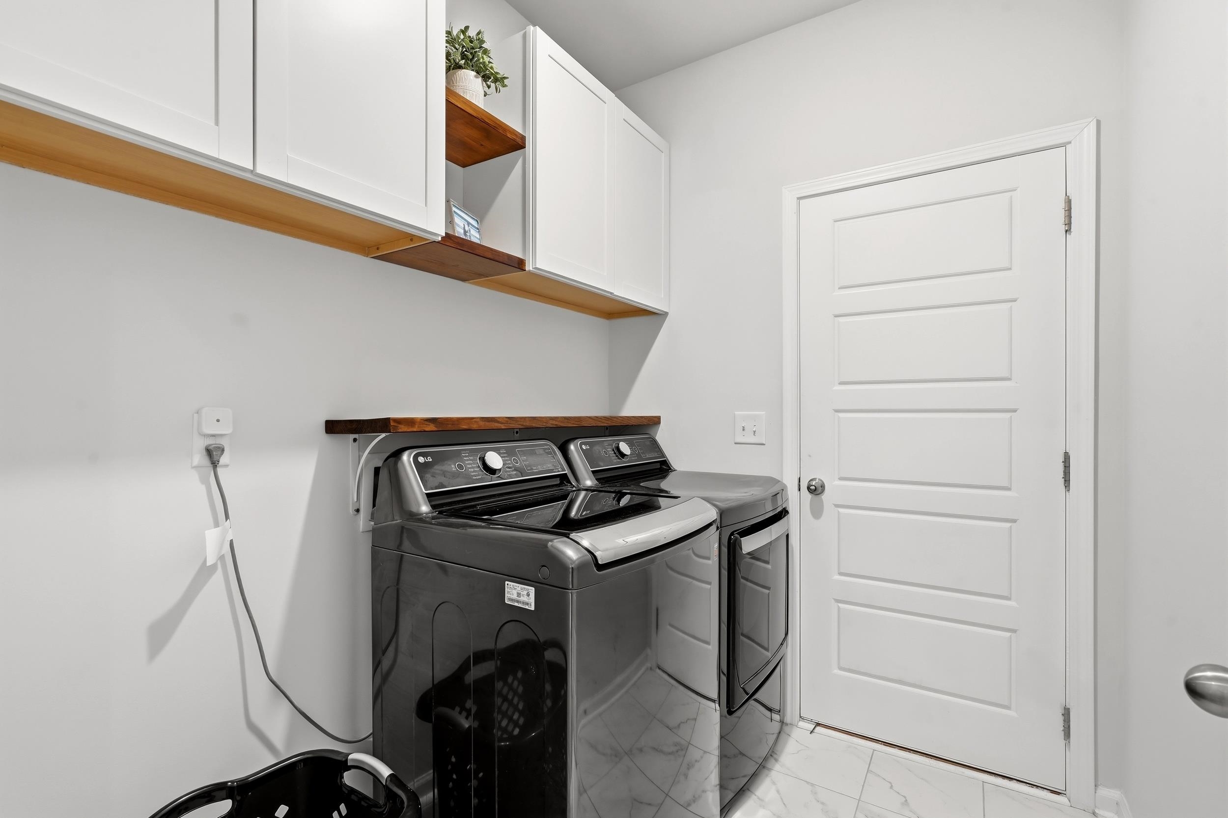 5681 Lacebark Trail Property Photo 35
