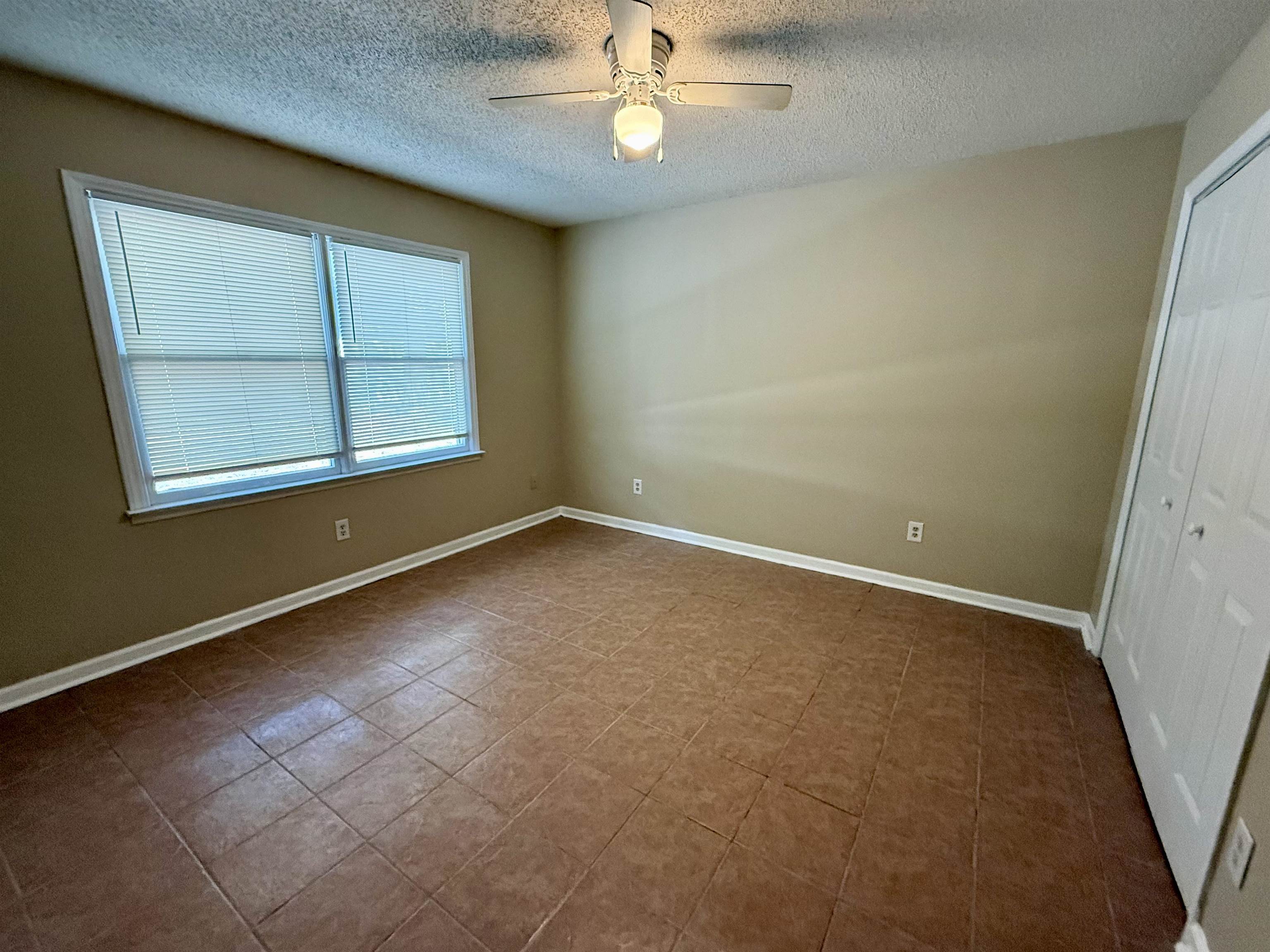 4047 Fairway Dr. Property Photo 8