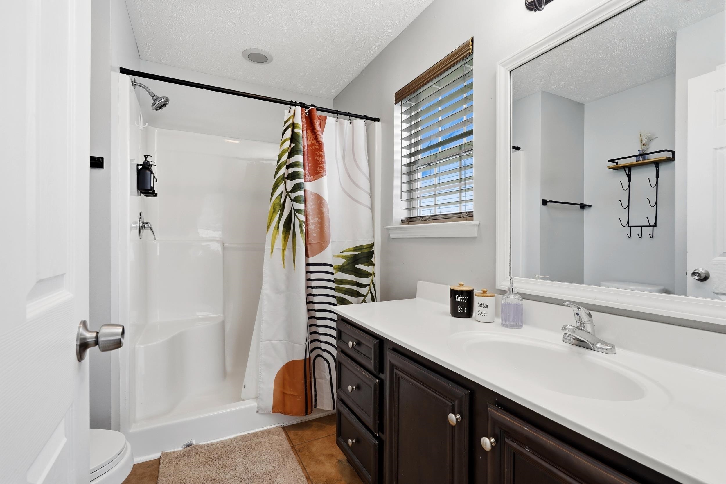 296 Foxpath Loop Property Photo 10