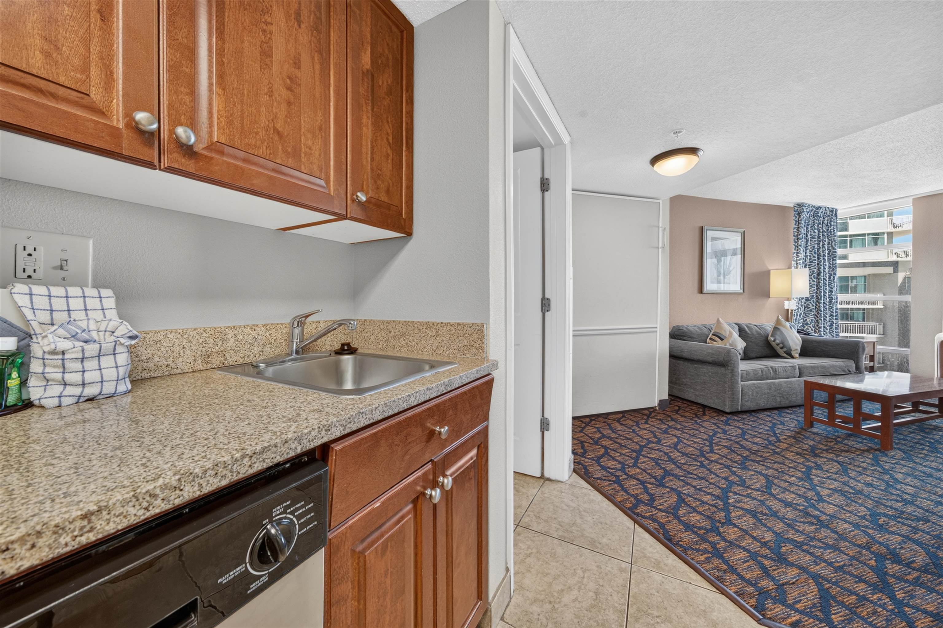 5200 N Ocean Blvd. Property Photo 16