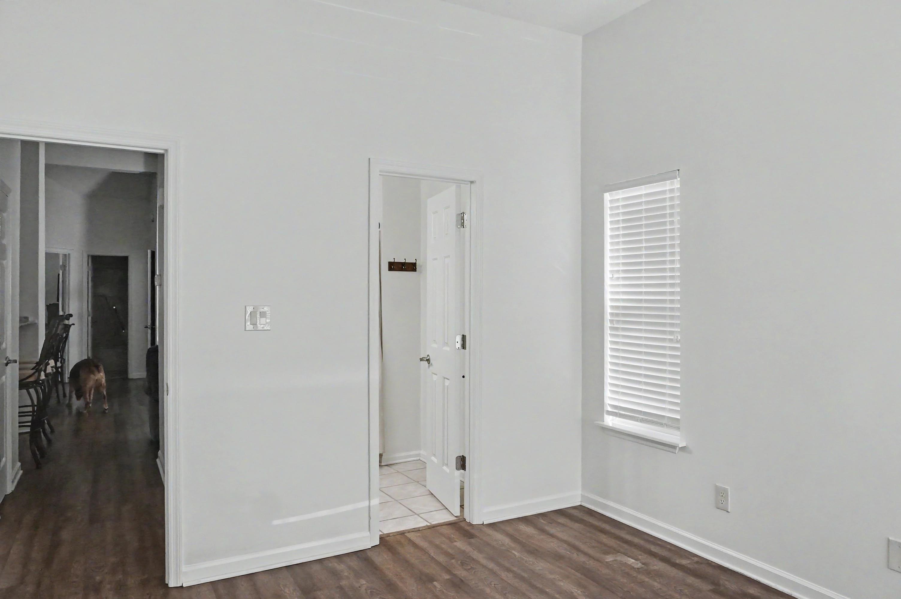 1010 Charles St. Property Photo 12