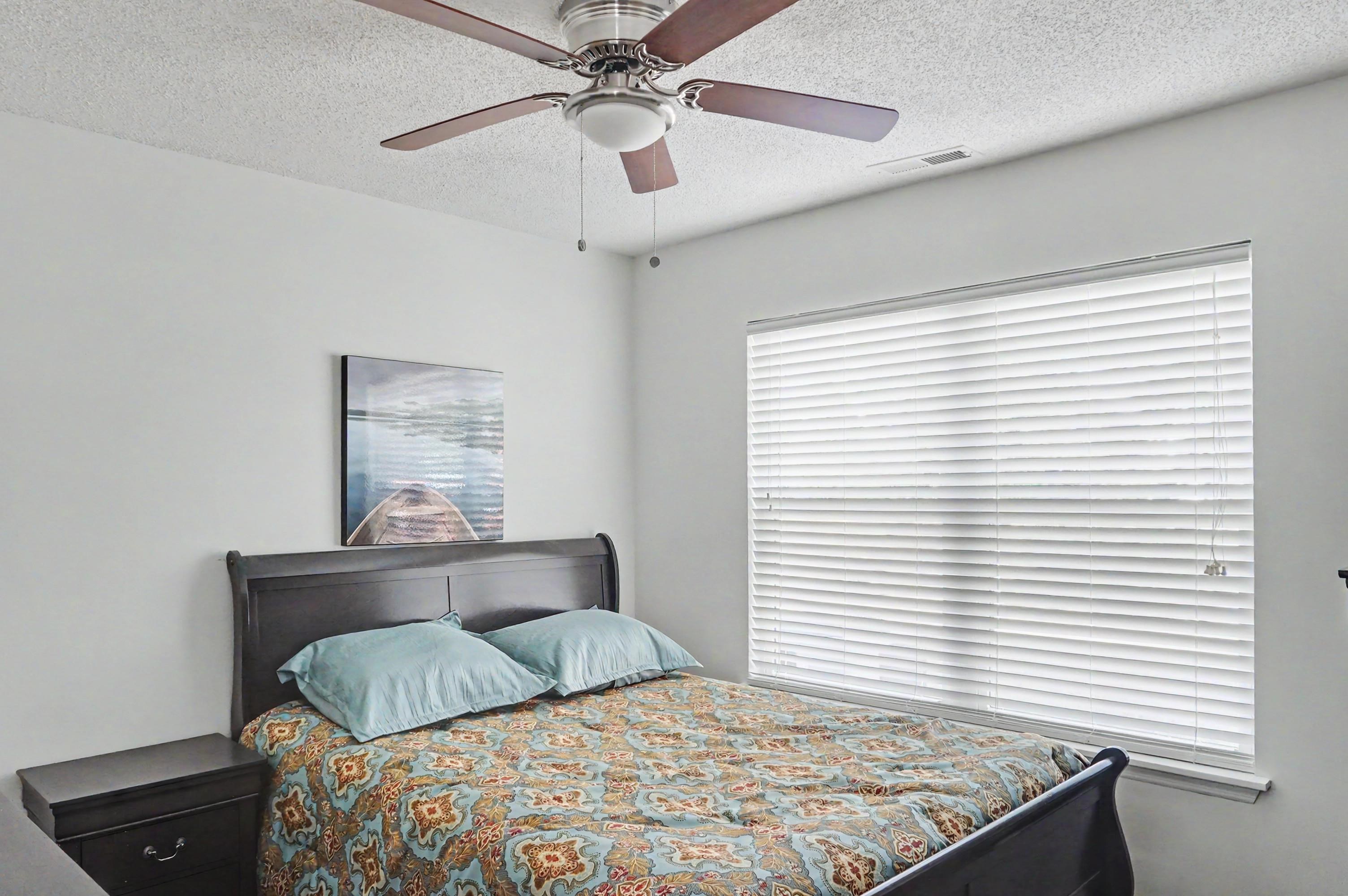1010 Charles St. Property Photo 13