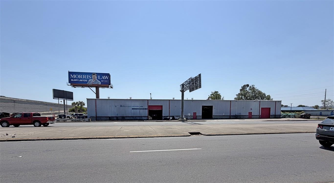 101 George Bishop Pkwy. Property Photo 1