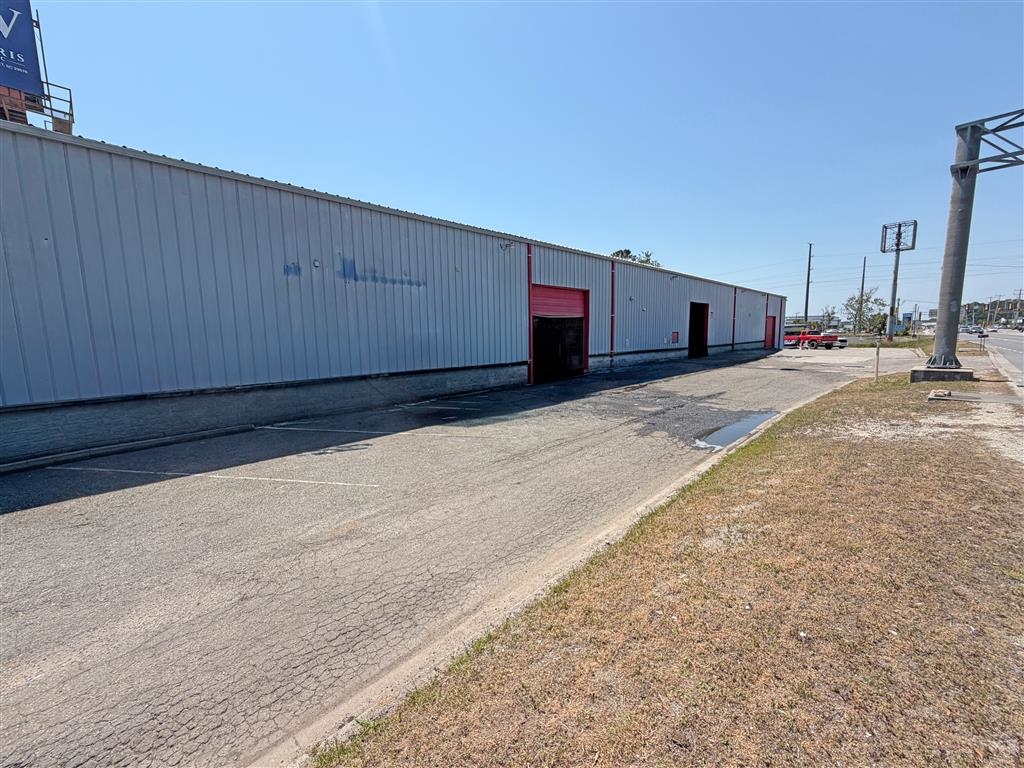 101 George Bishop Pkwy. Property Photo 2