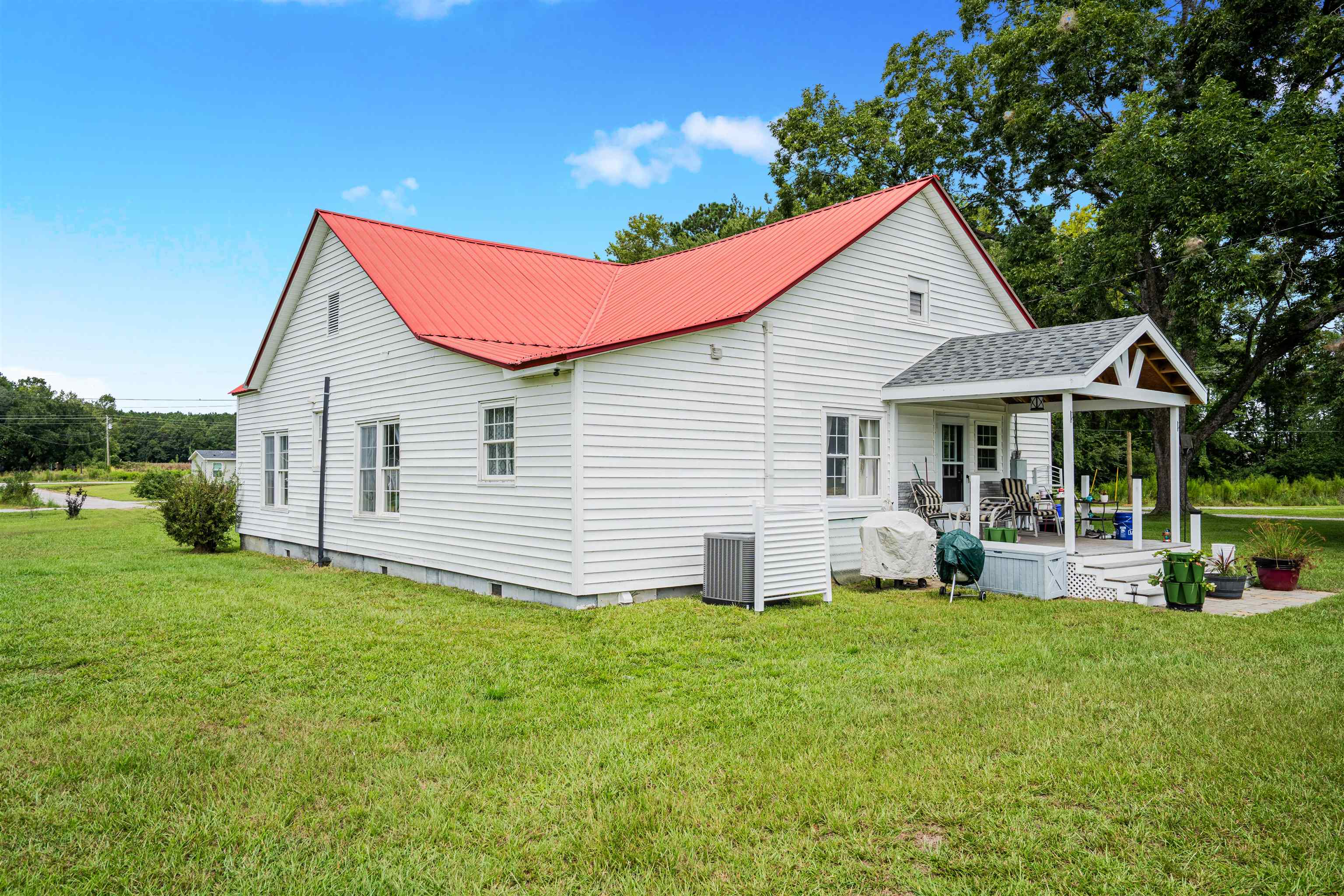827 Sheila Dr. Property Photo 25