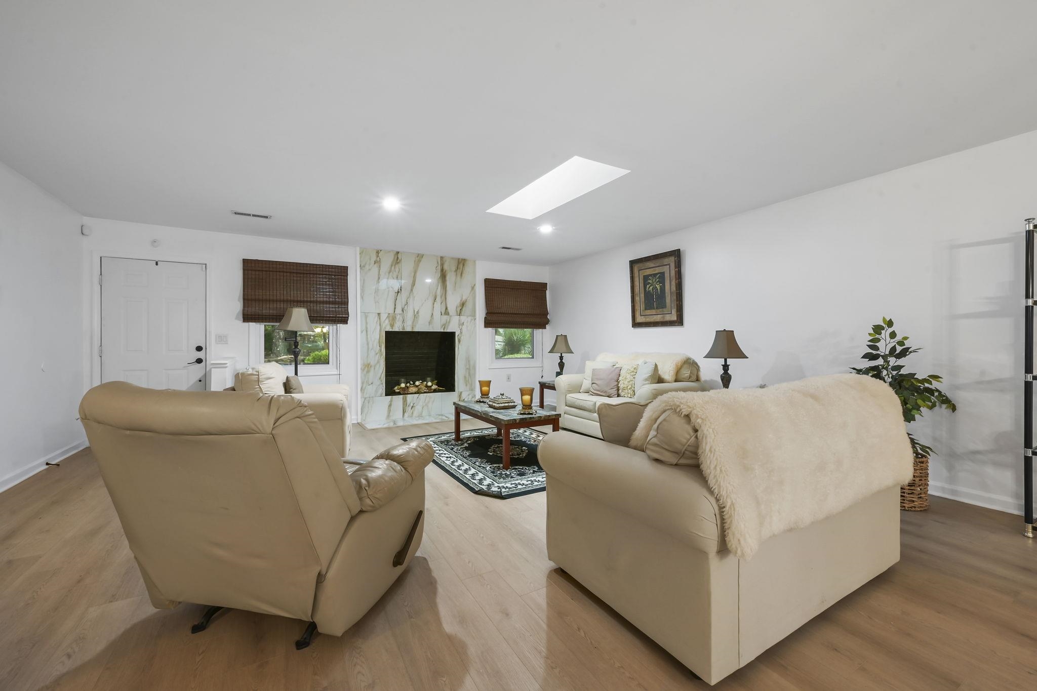 1064 Page Dr. Property Photo 10