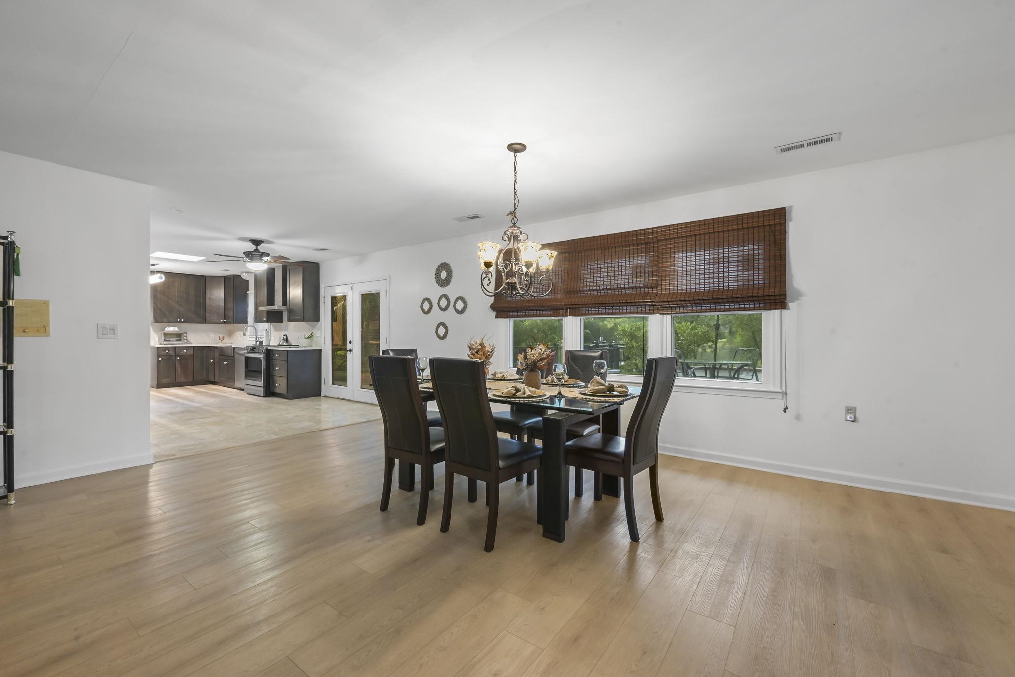 1064 Page Dr. Property Photo 20