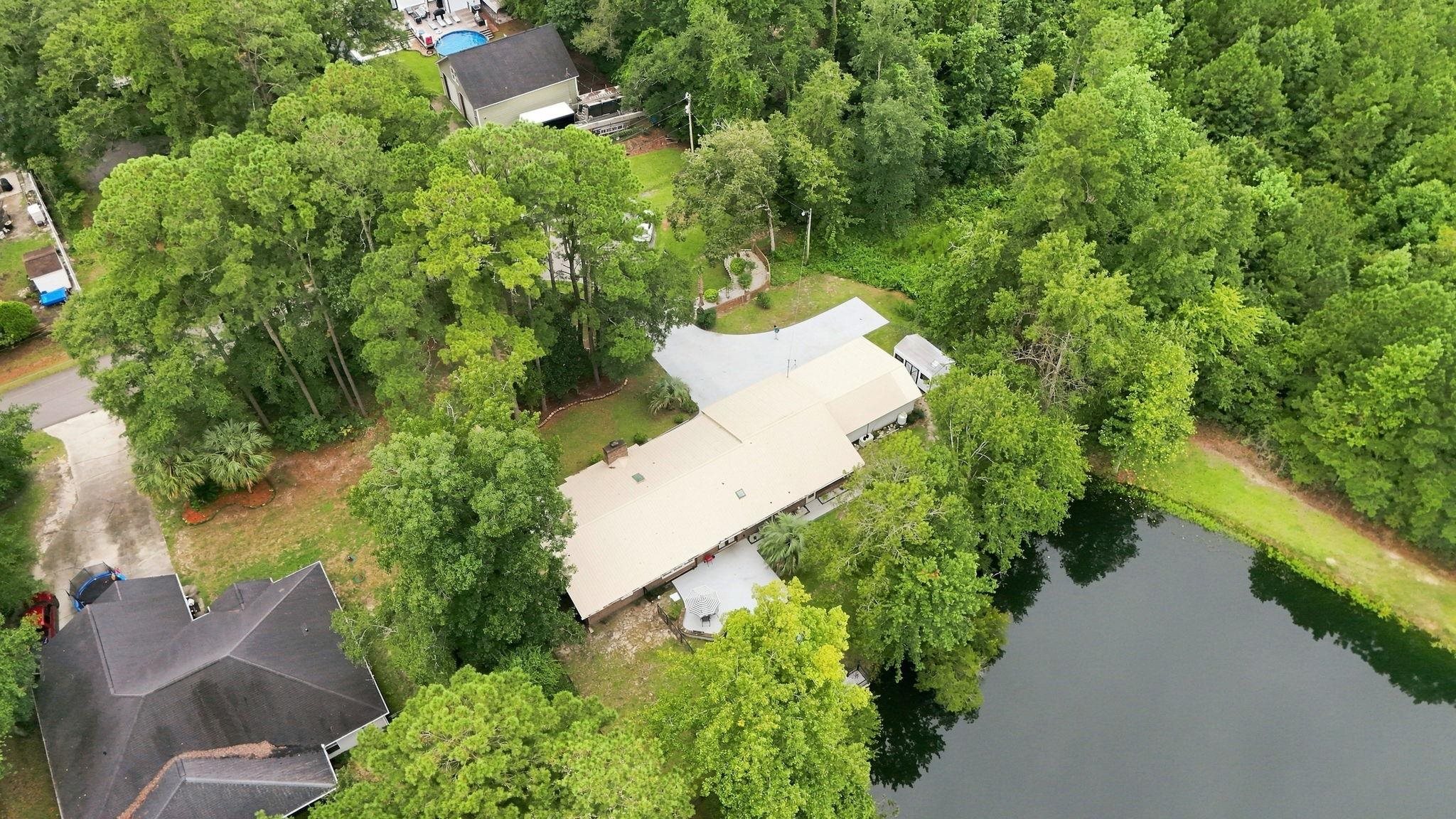 1064 Page Dr. Property Photo 32