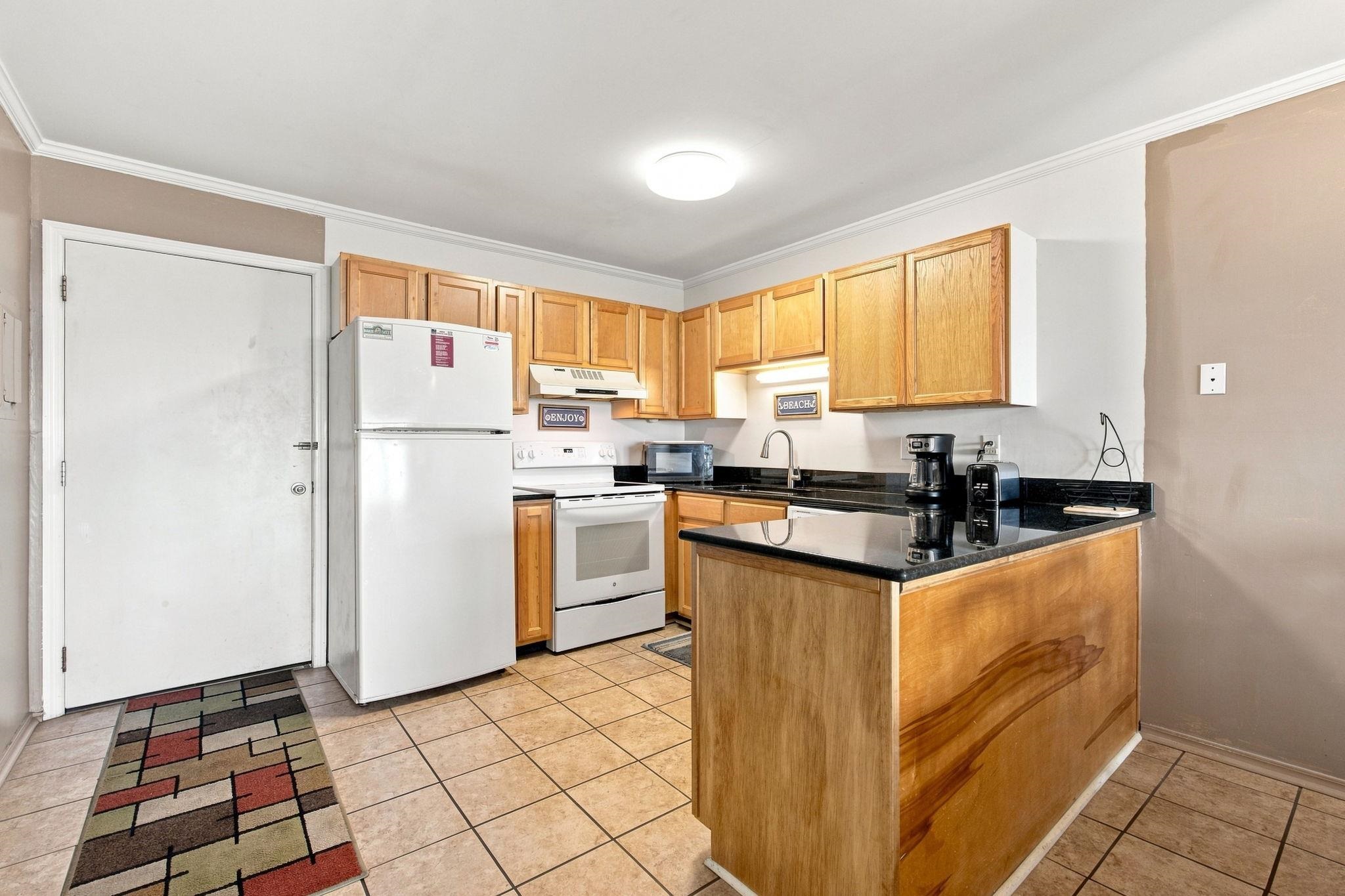 4800 N Ocean Blvd. Property Photo 6