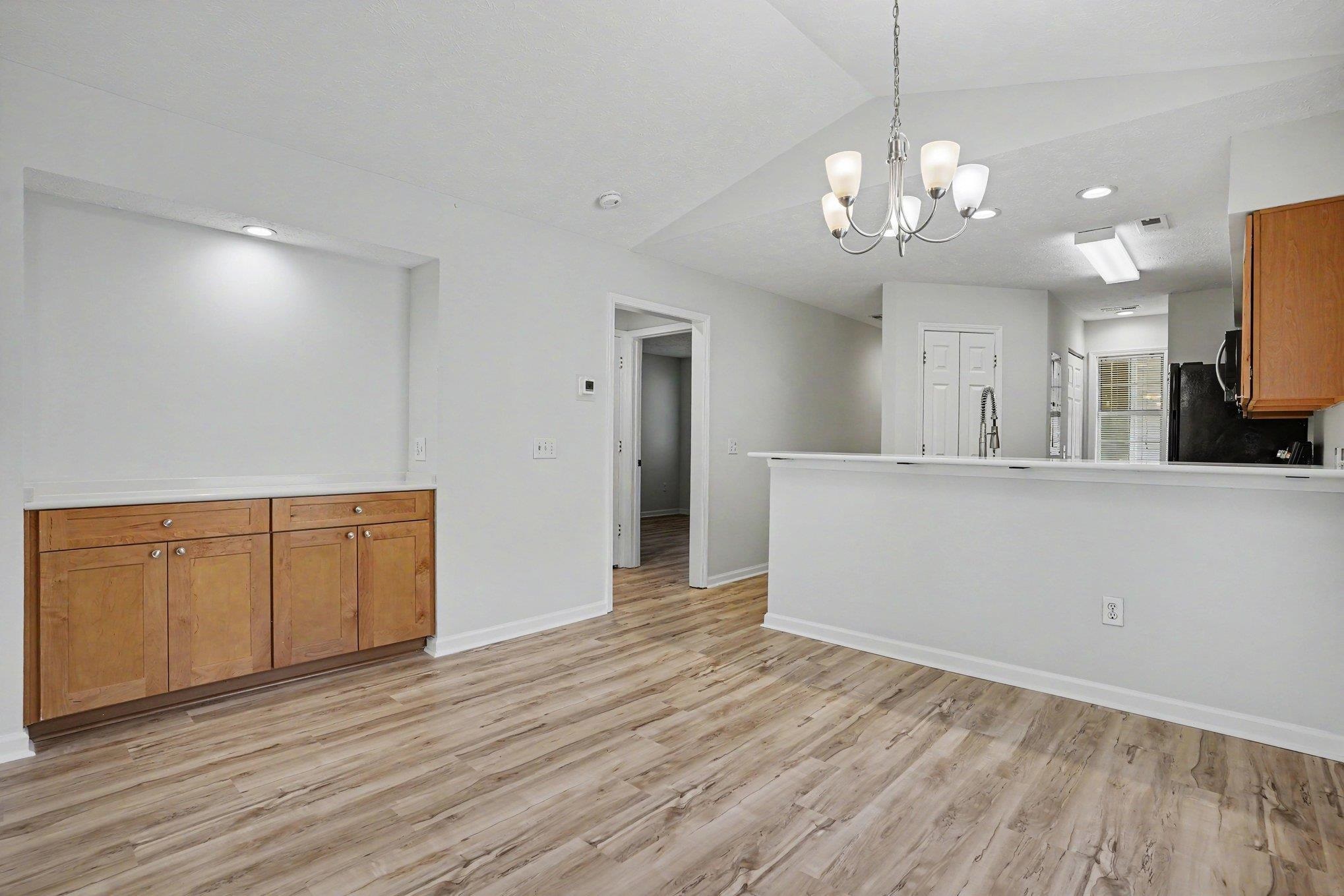 529 White River Dr. Property Photo 6