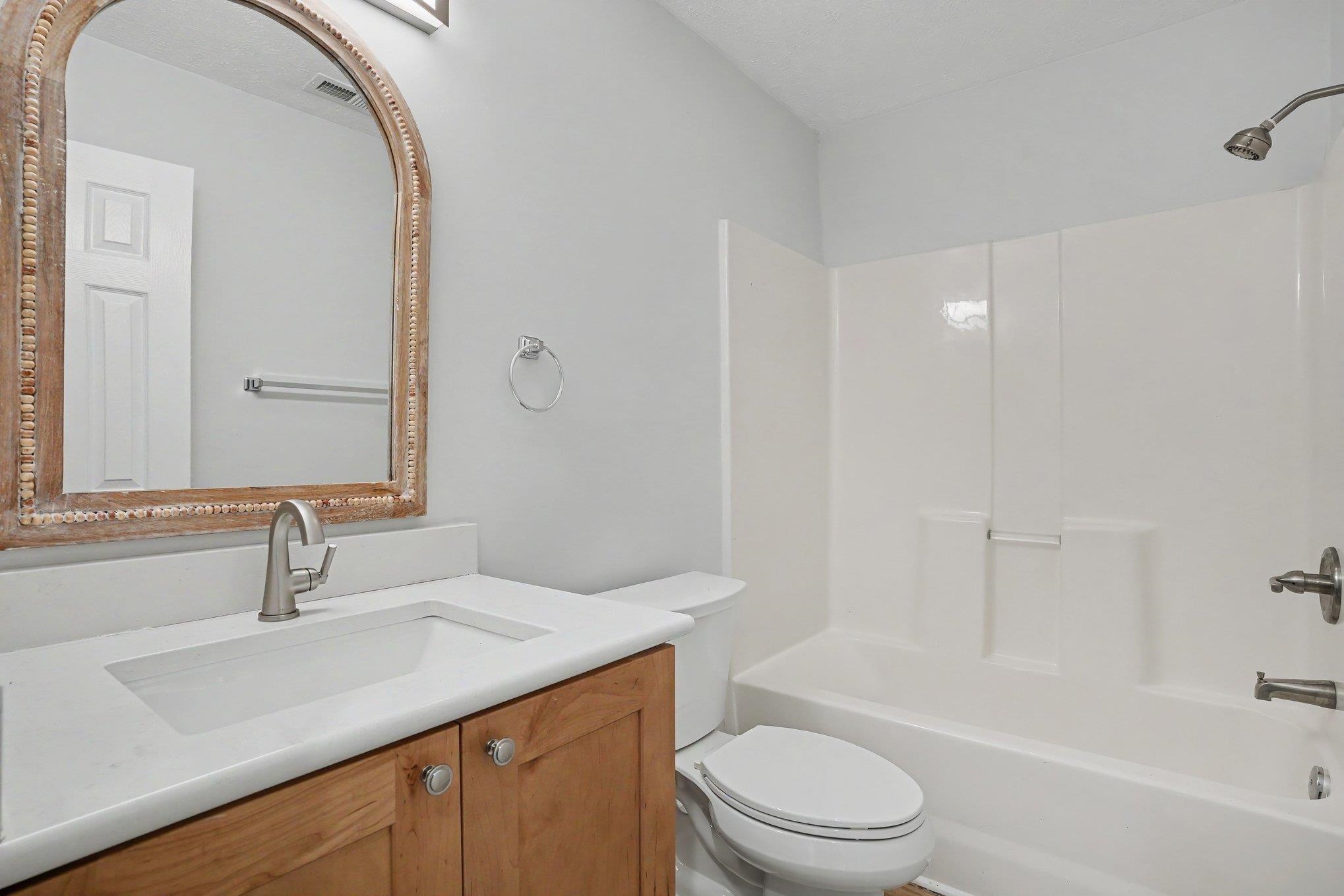 529 White River Dr. Property Photo 14