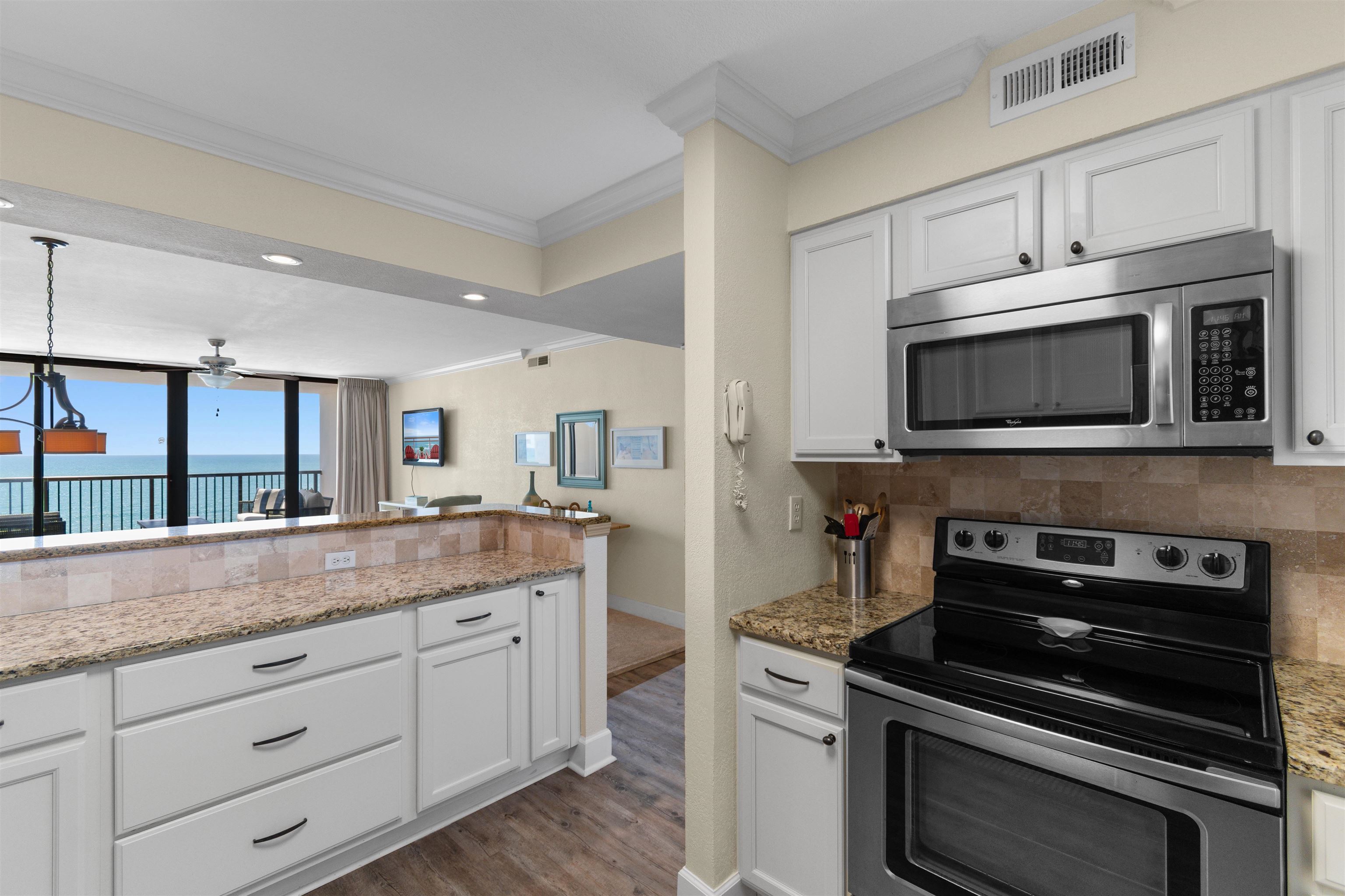 2511 S Ocean Blvd. Property Photo 5