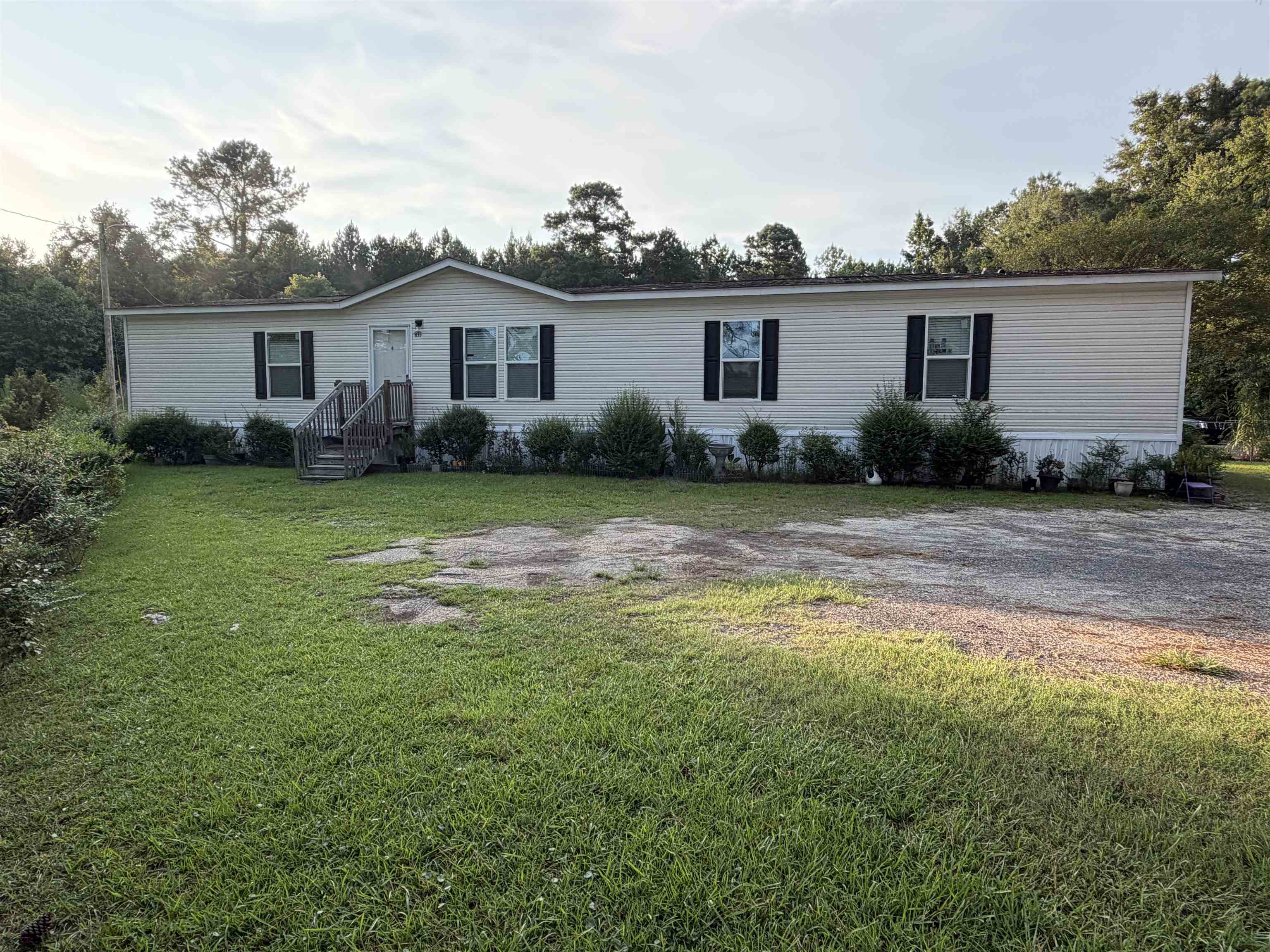835 Oatland Rd. Property Photo 1