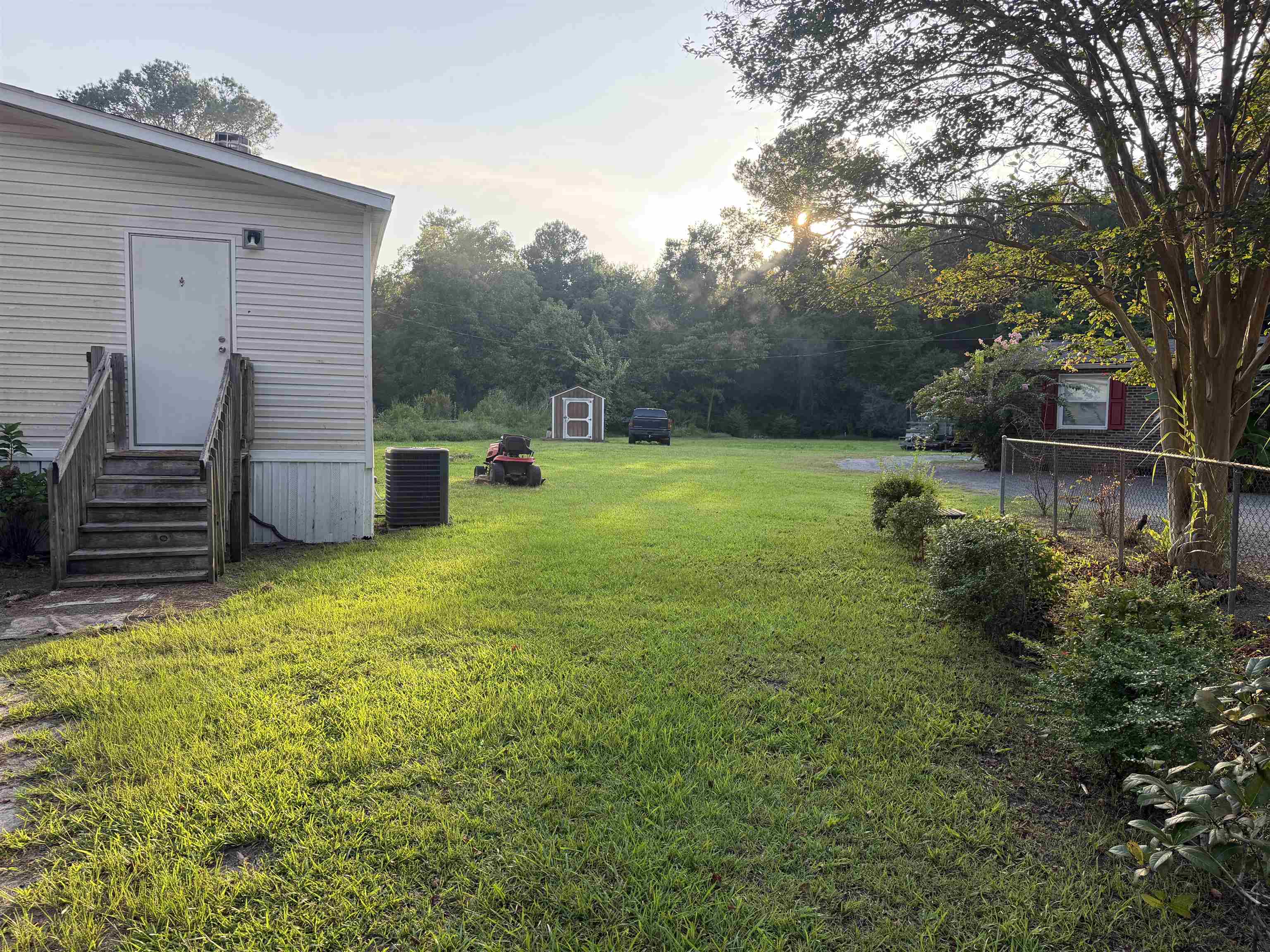 835 Oatland Rd. Property Photo 4