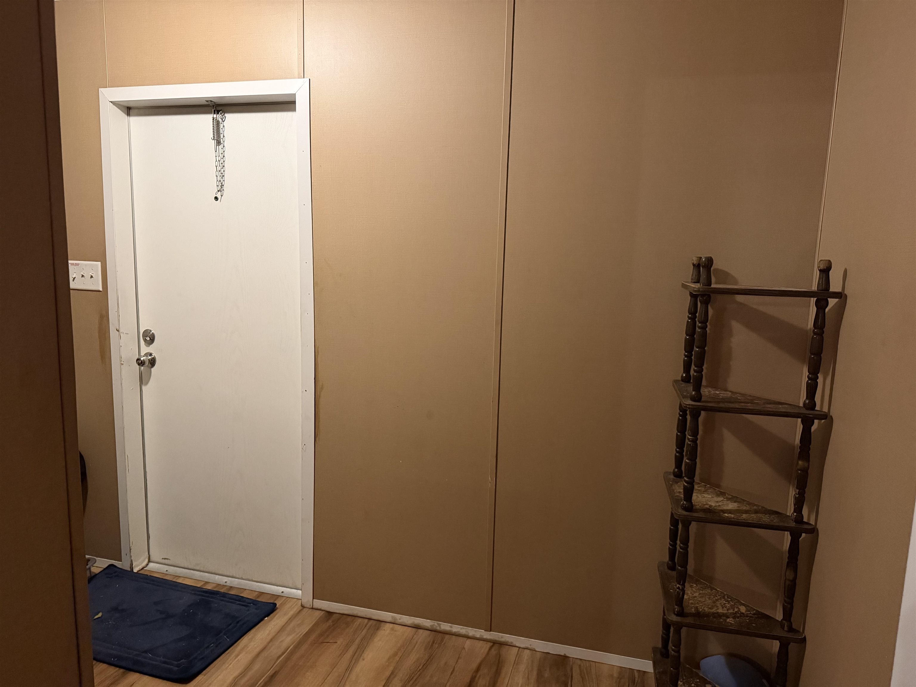 835 Oatland Rd. Property Photo 13