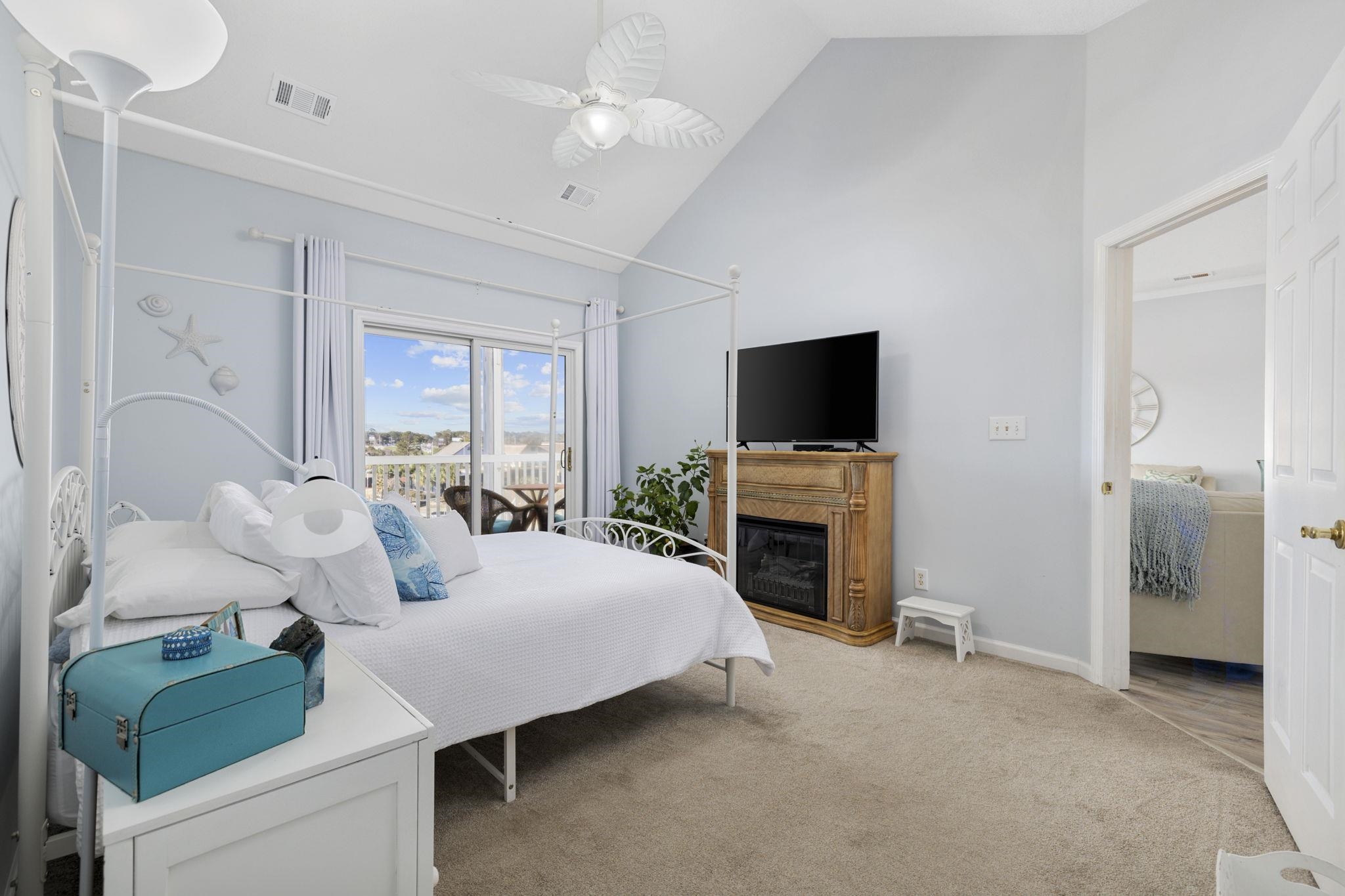 4210 Coquina Harbour Dr. Property Photo 17