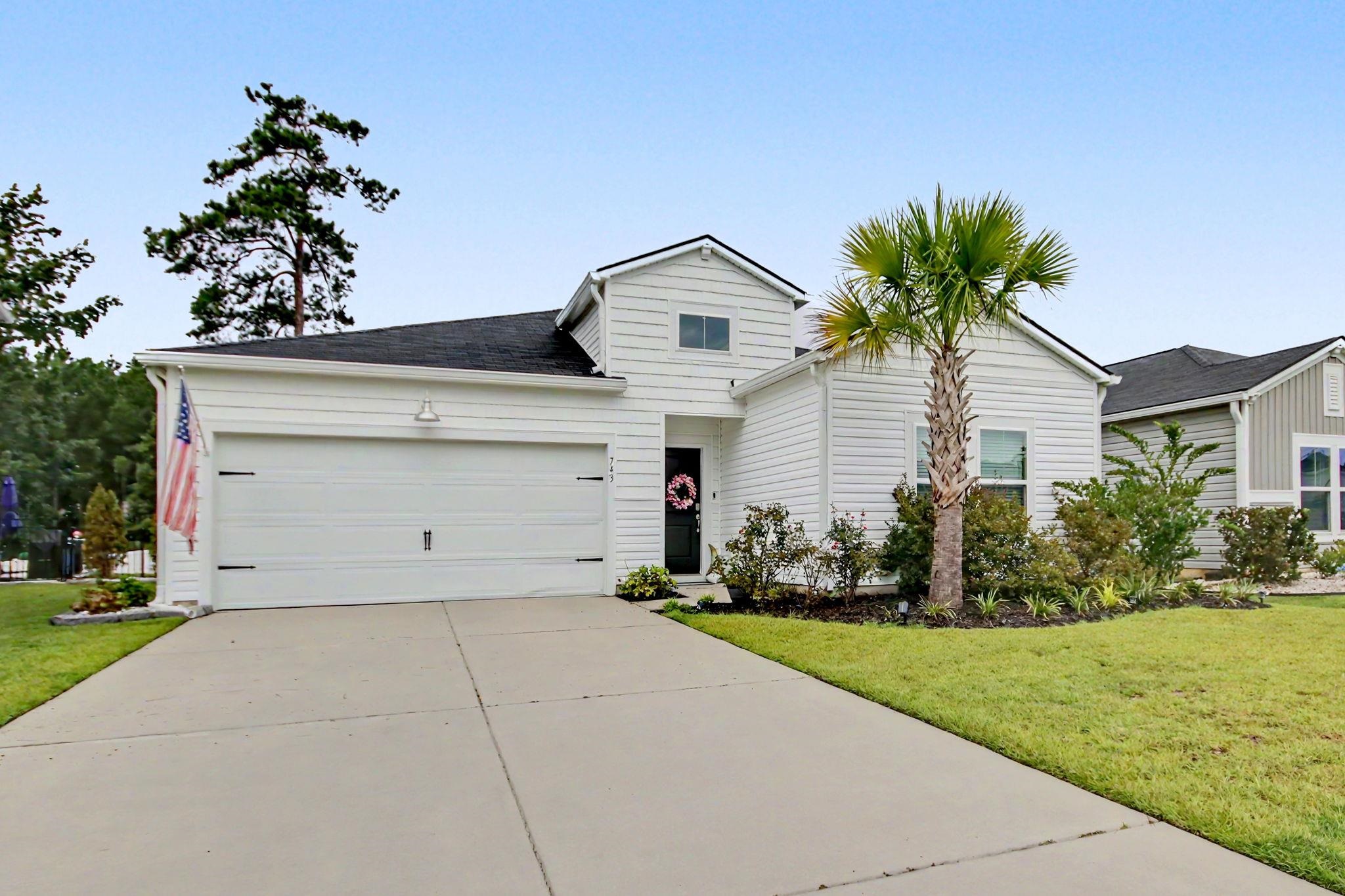 743 Dusty Pine Way Property Photo 1