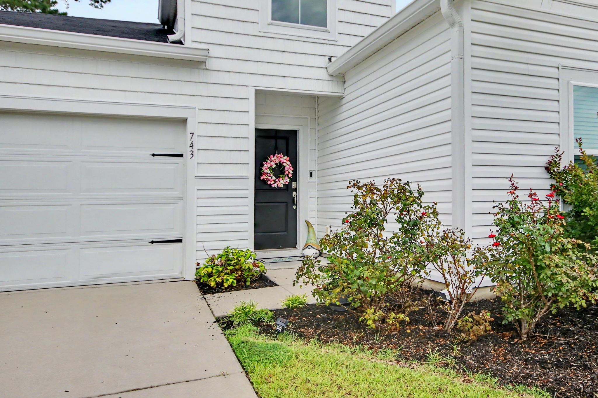 743 Dusty Pine Way Property Photo 4