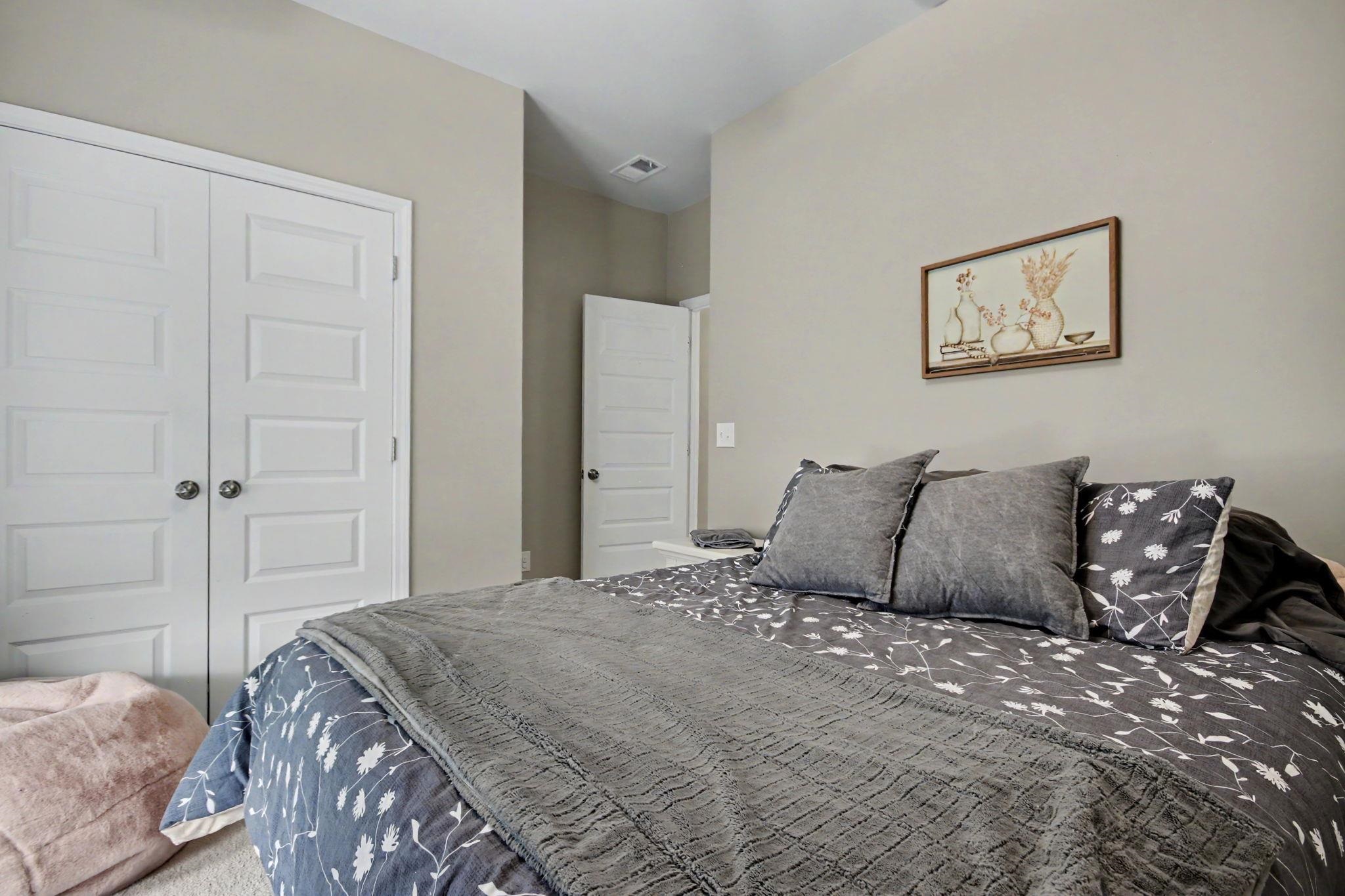 743 Dusty Pine Way Property Photo 8