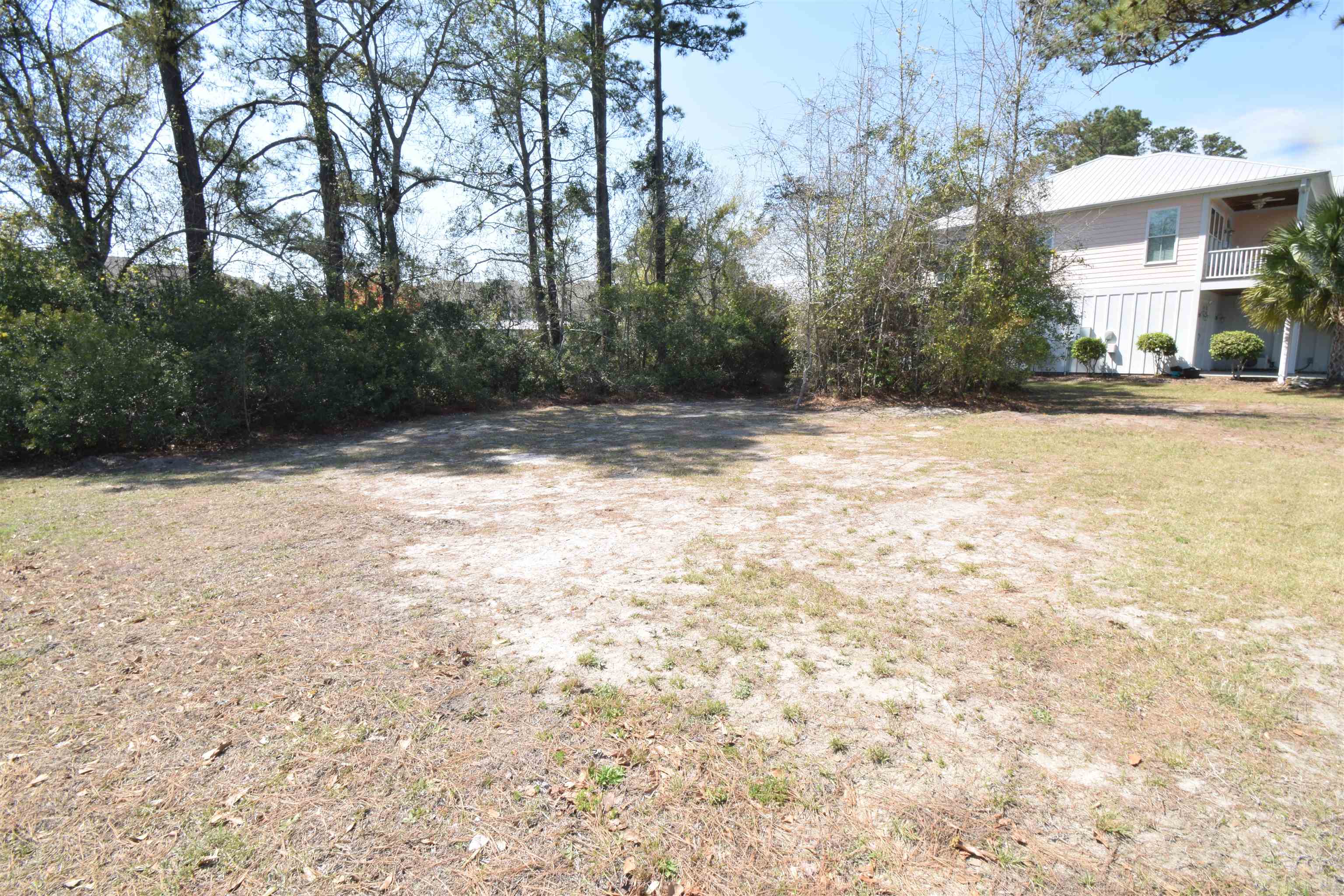 176 Lake Pointe Dr. Property Photo 14