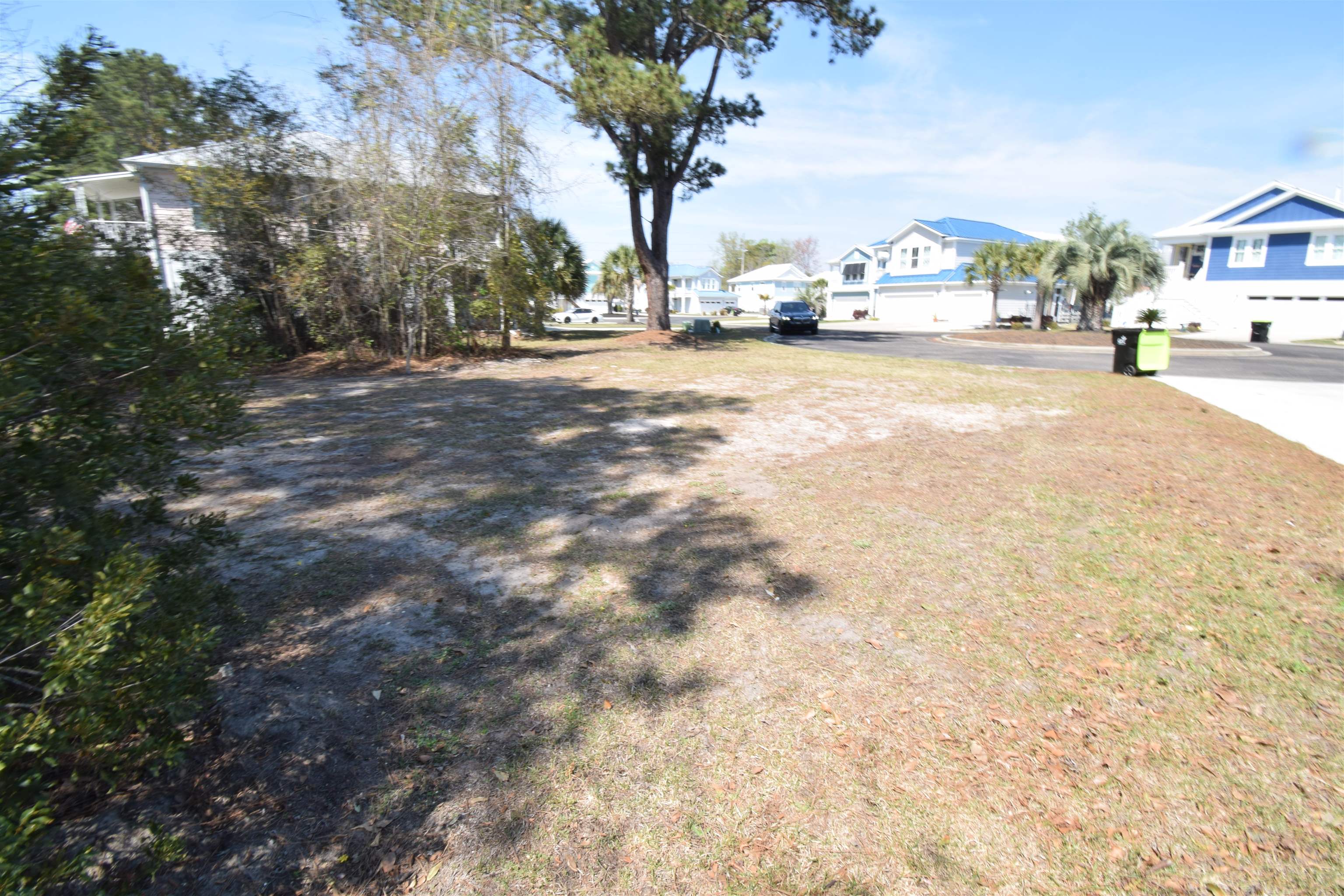 176 Lake Pointe Dr. Property Photo 15