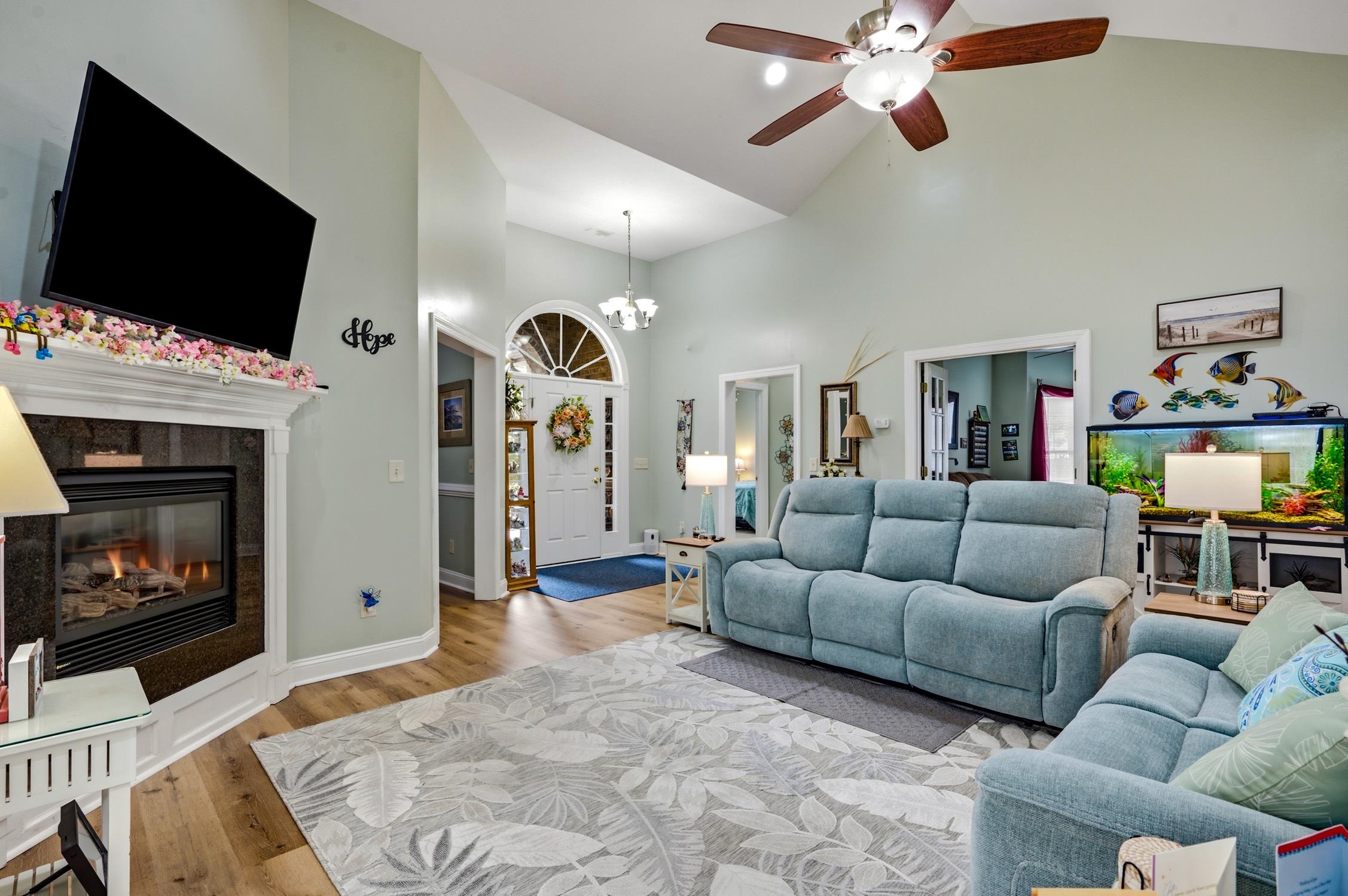4390 Saint Annes Ct. Property Photo 6