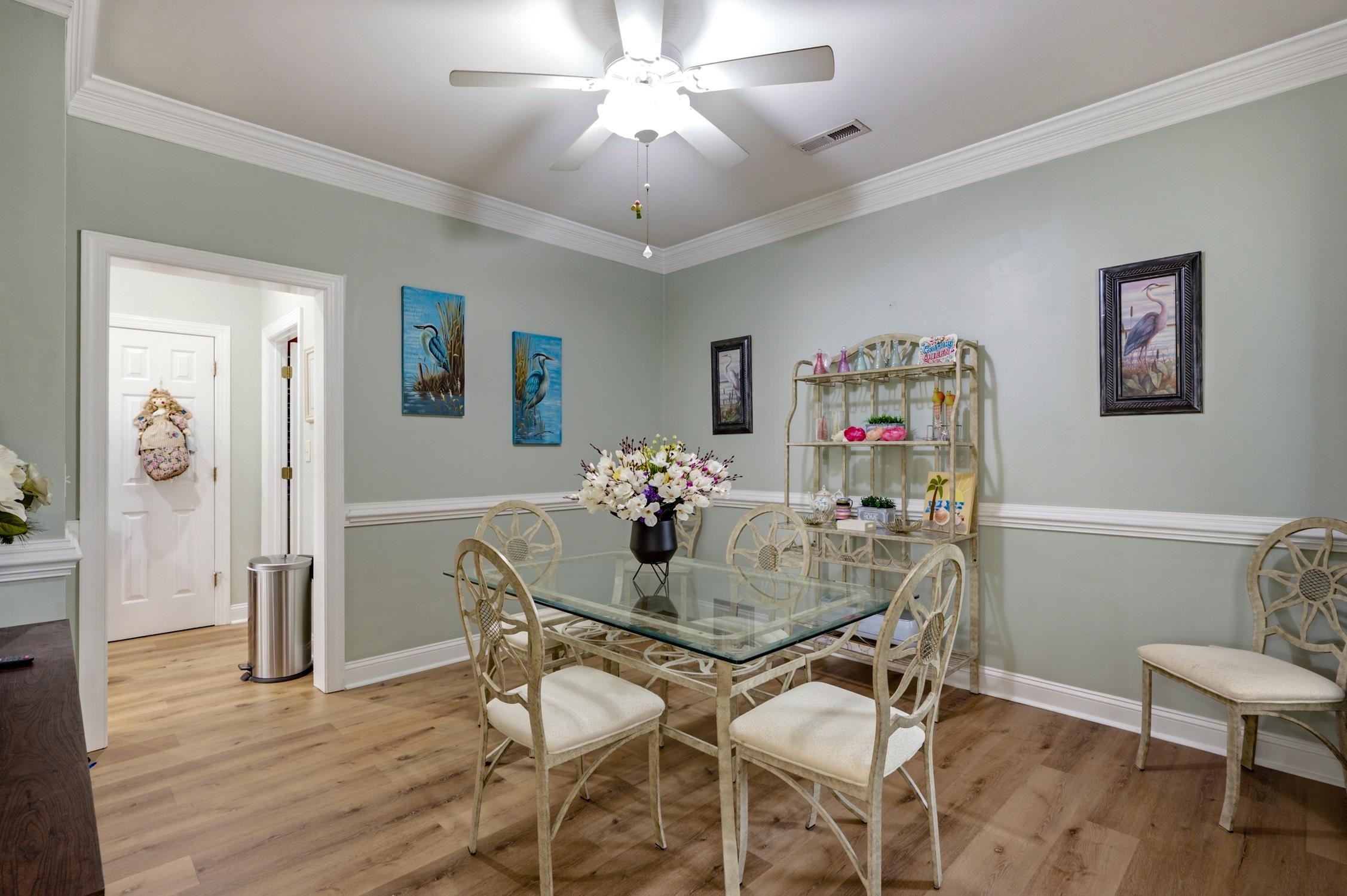 4390 Saint Annes Ct. Property Photo 7