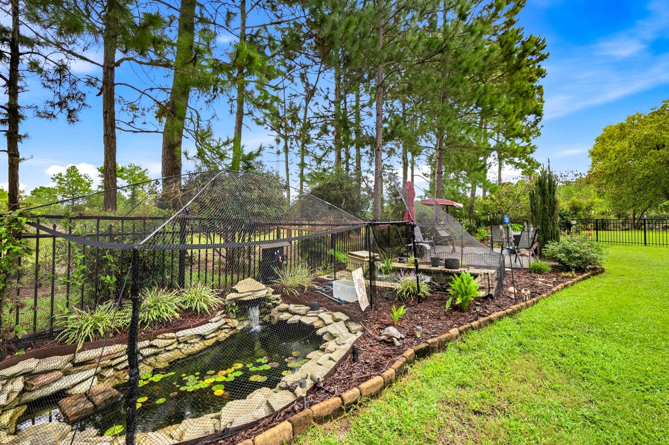 4390 Saint Annes Ct. Property Photo 28