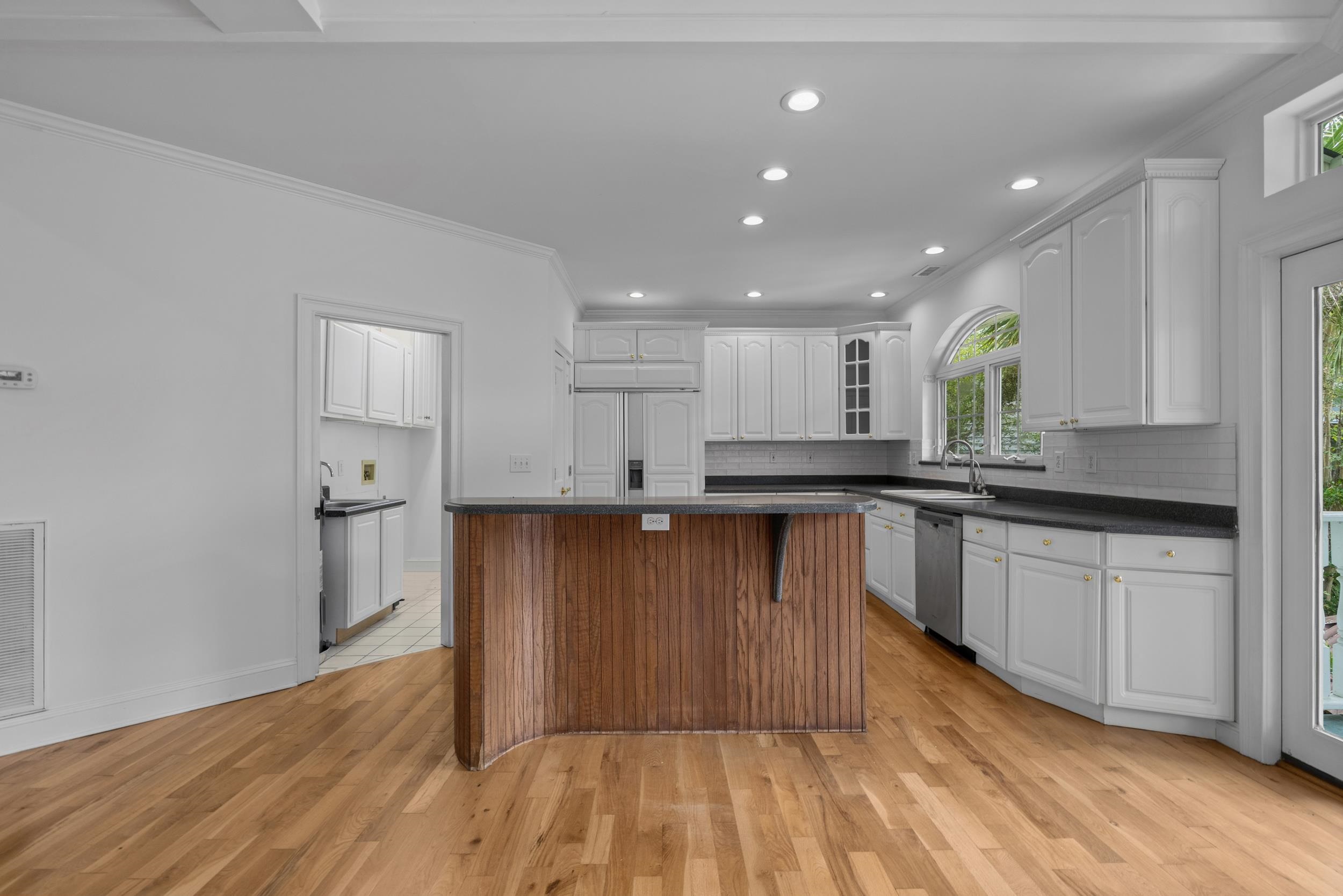 4907 Woodview Ln. Property Photo 19