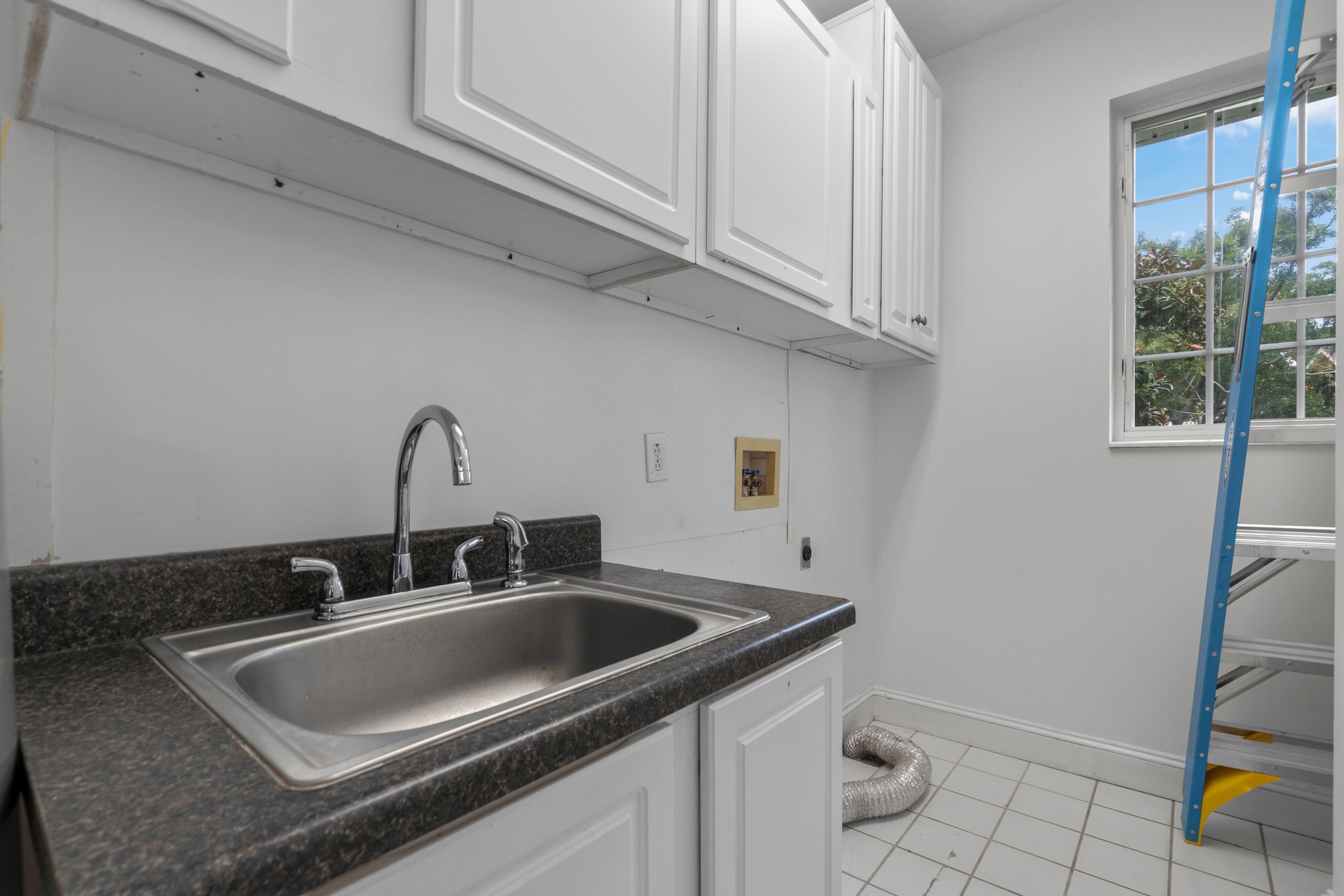 4907 Woodview Ln. Property Photo 54