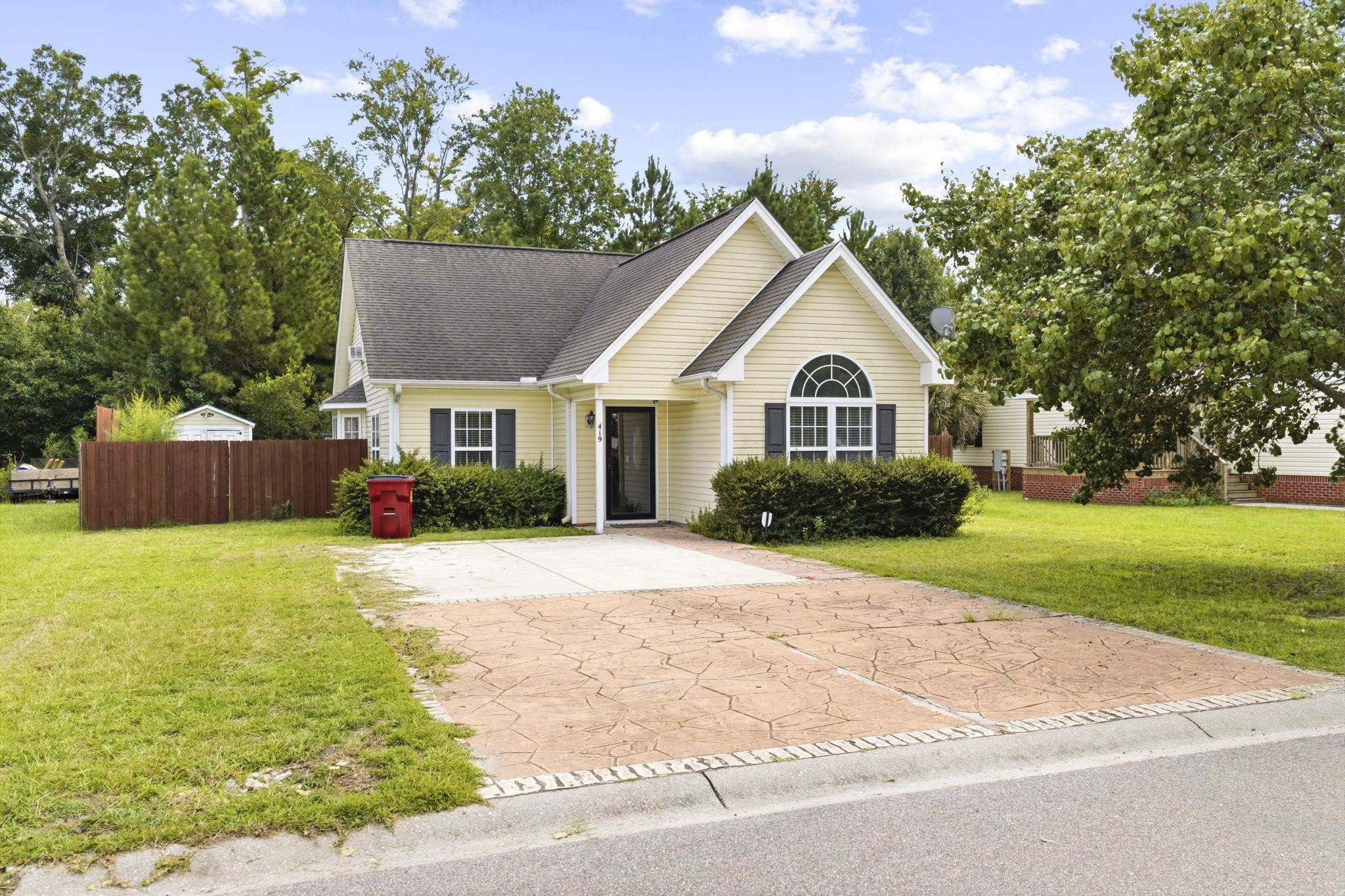 419 Overcrest St.