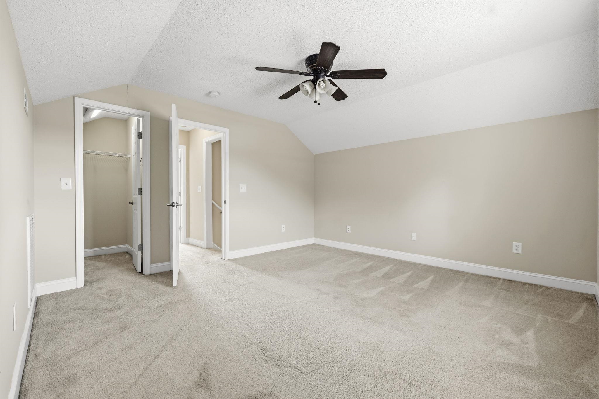 419 Overcrest St. Property Photo 26