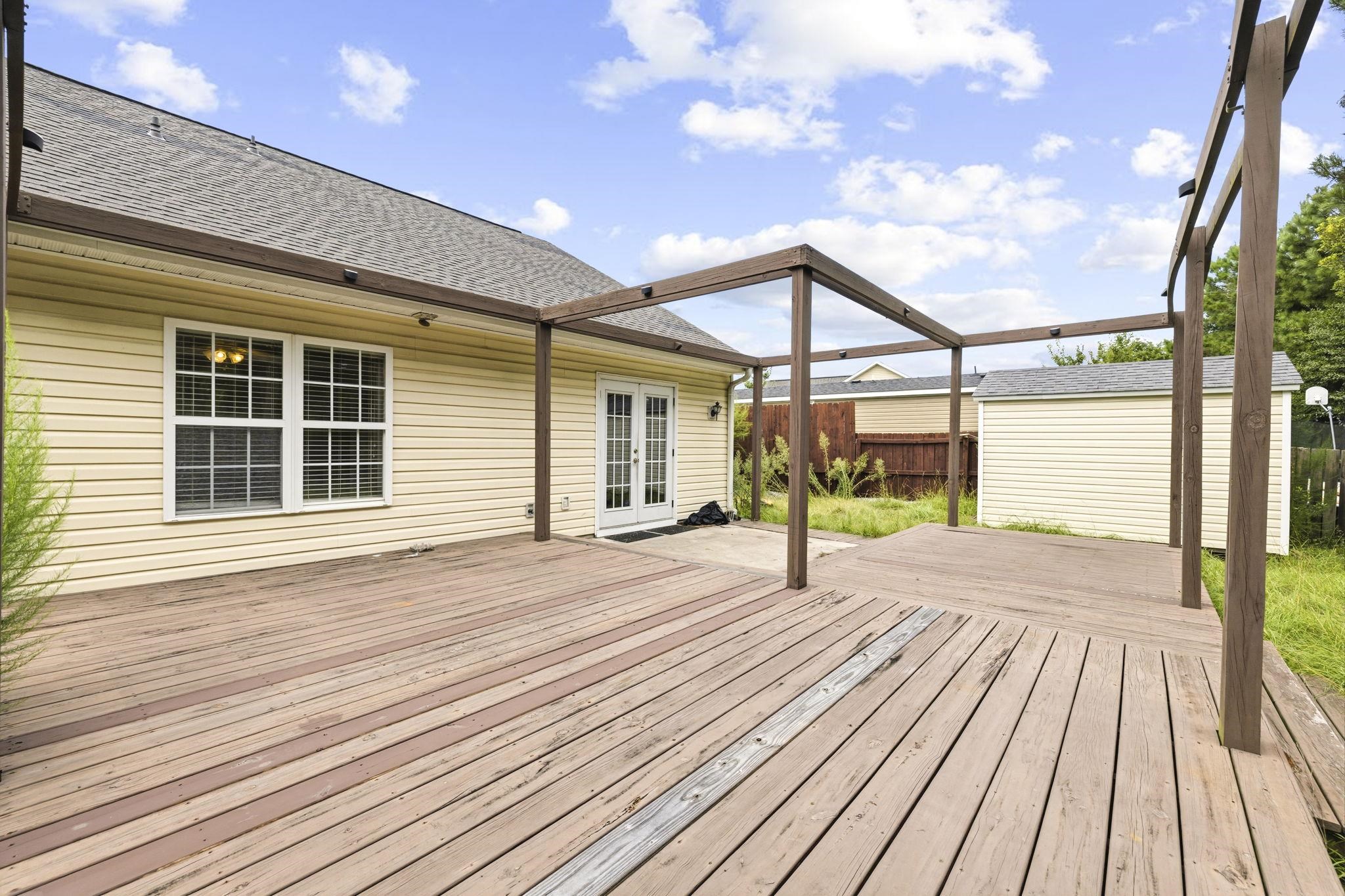 419 Overcrest St. Property Photo 31