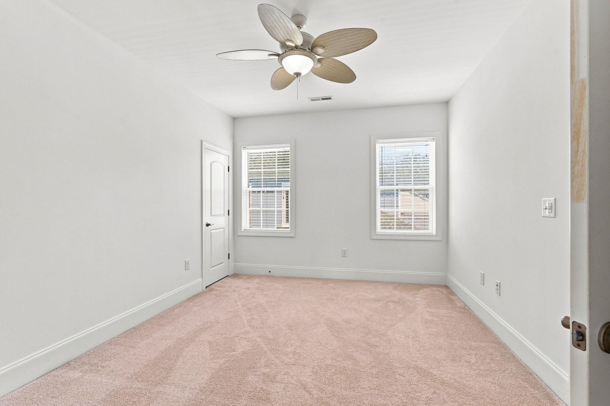1307 Fiddlehead Way Property Photo 42